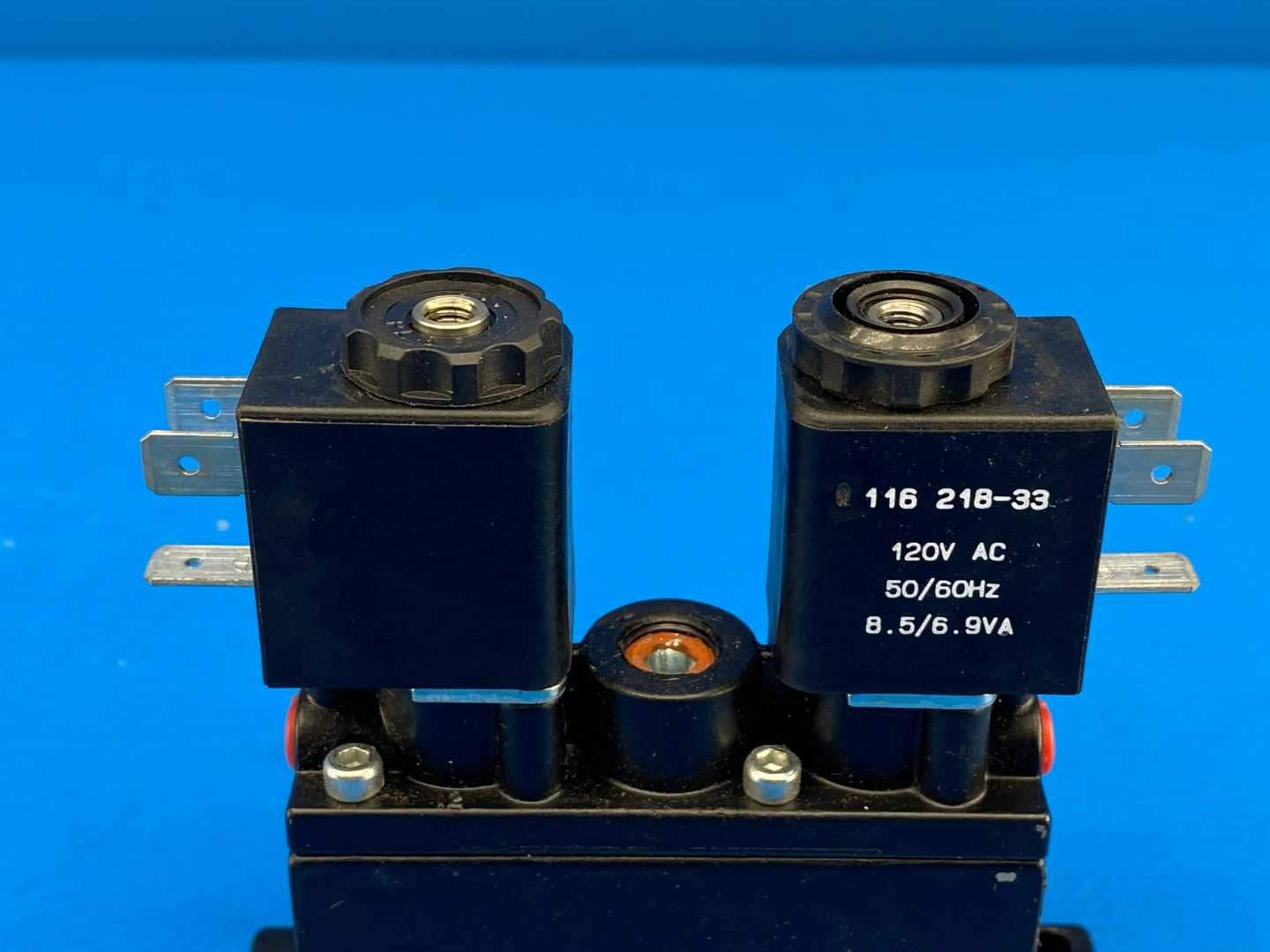 ARO Fluid Power A249SD-120-A Alpha "Thin" Bar Manifold Solenoid Operated Valve