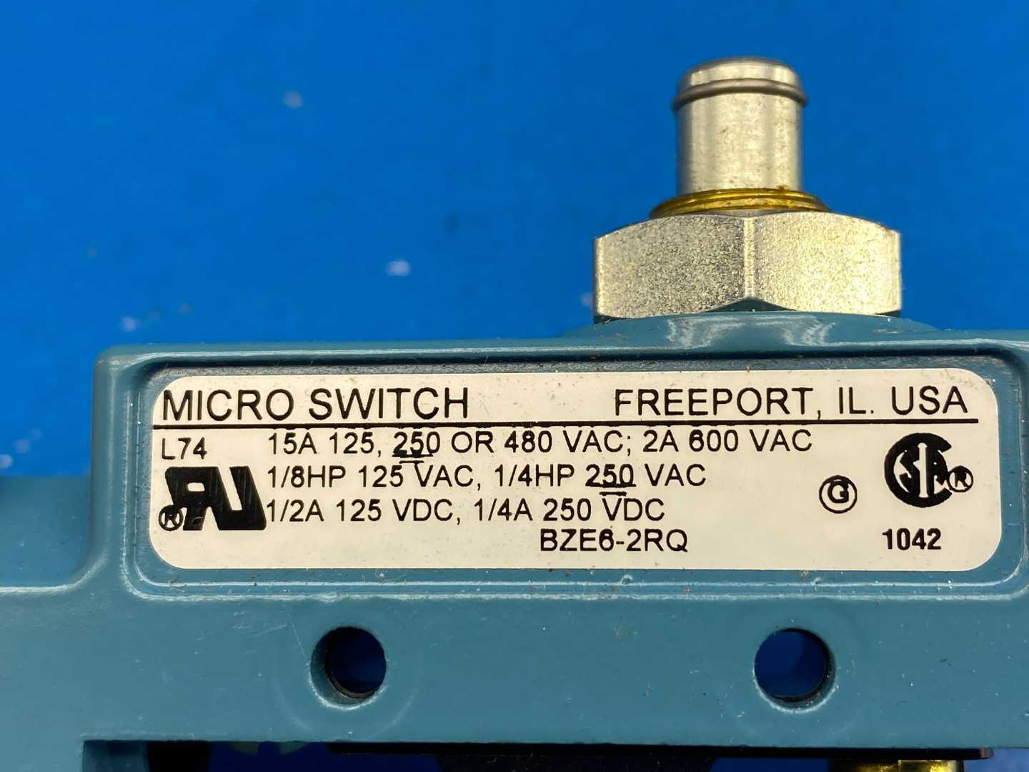 Honeywell BZE6-2RQ, Micro Switch 