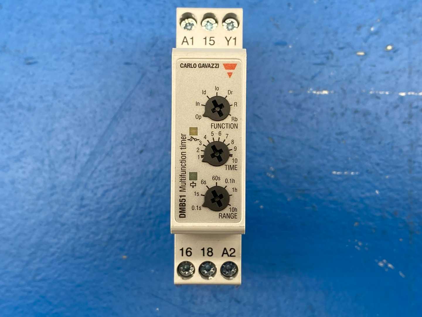 Carlo Gavazzi DMB51CM24 Multi Function Timer