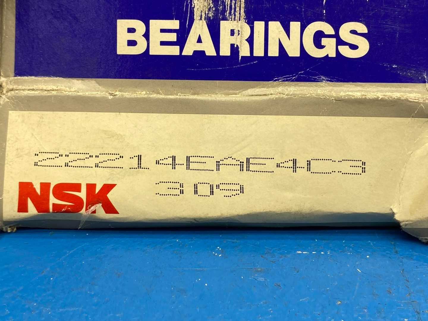 NSK Bearings 22214EAE4C3 309 Spherical Roller Bearing 70x125x31mm