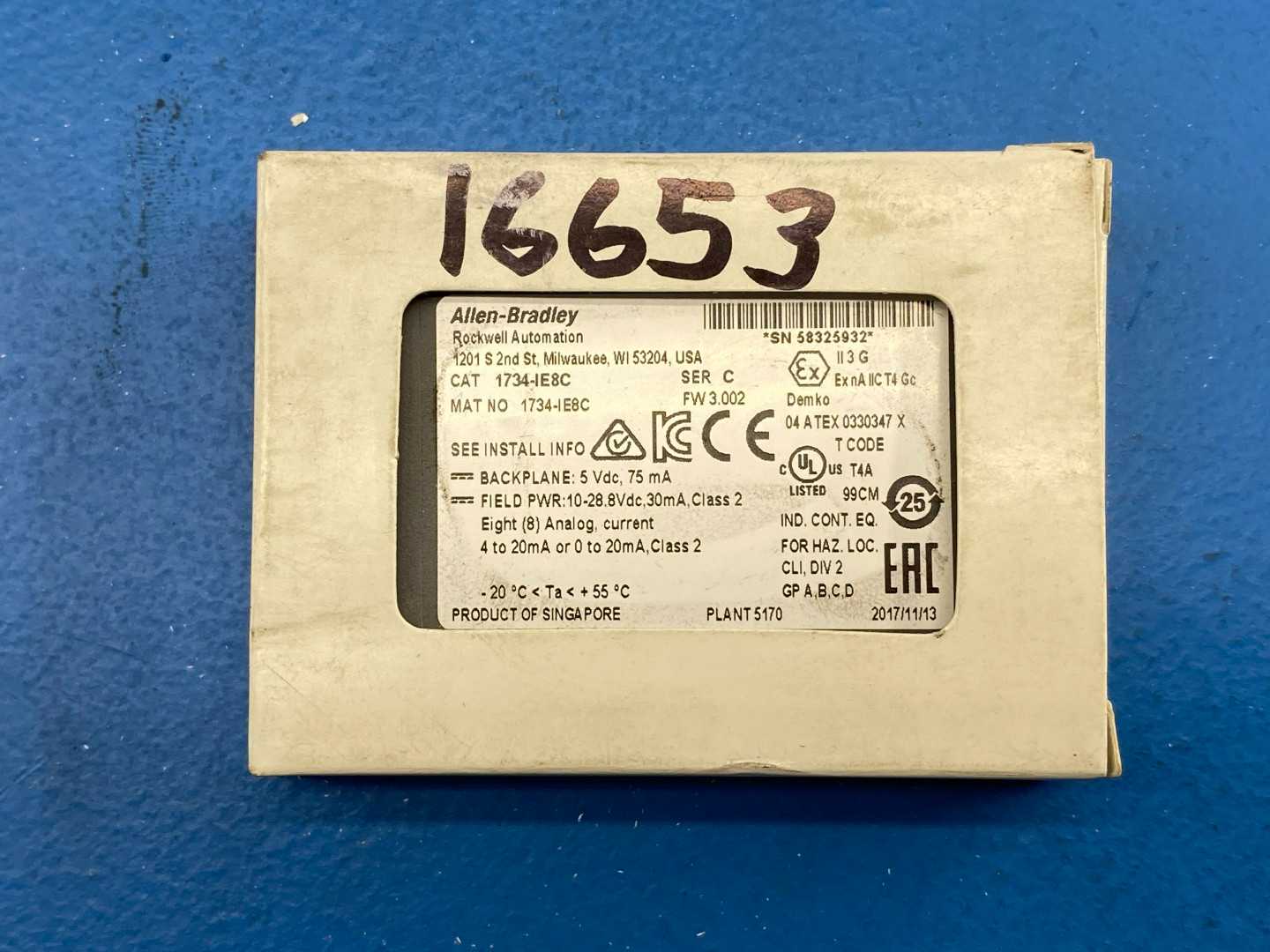 Allen-Bradley 1734-IE8C POINT I/O Analog Input Module Series C