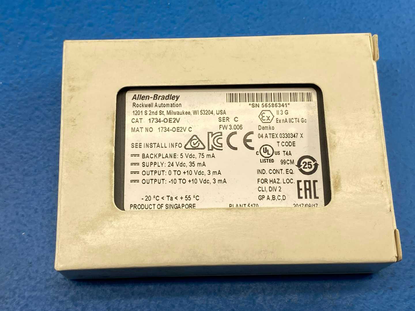 Allen-Bradley 1734-0E2V Point Analog Output Module