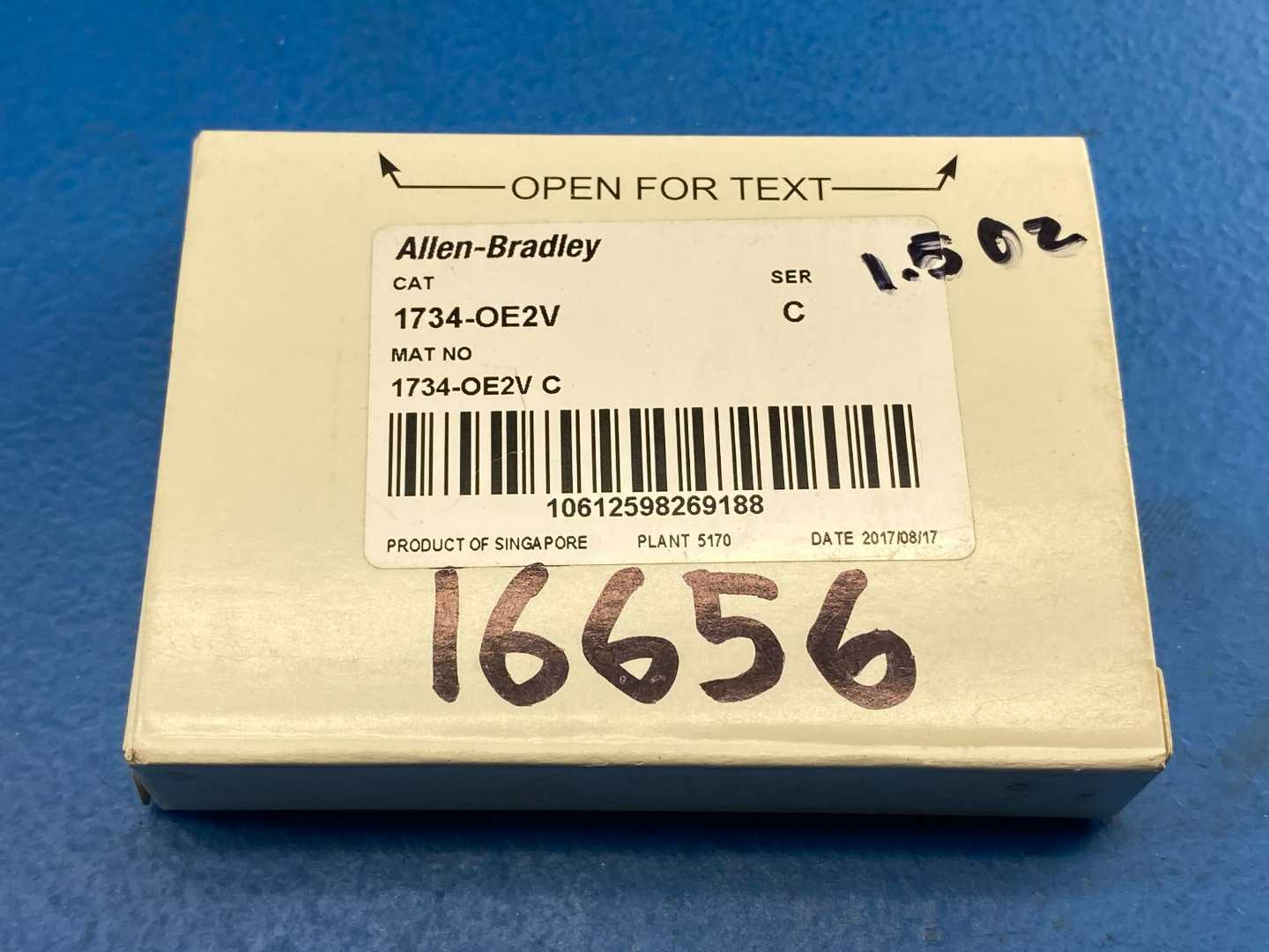 Allen-Bradley 1734-0E2V Point Analog Output Module