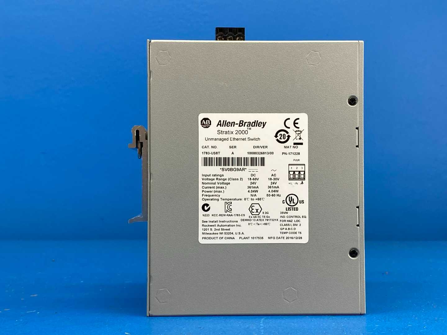 Allen-Bradley 1783-US8T, Stratix 2000 Unmanaged Ethernet Switch Series A DIR/VER 10000326813/00