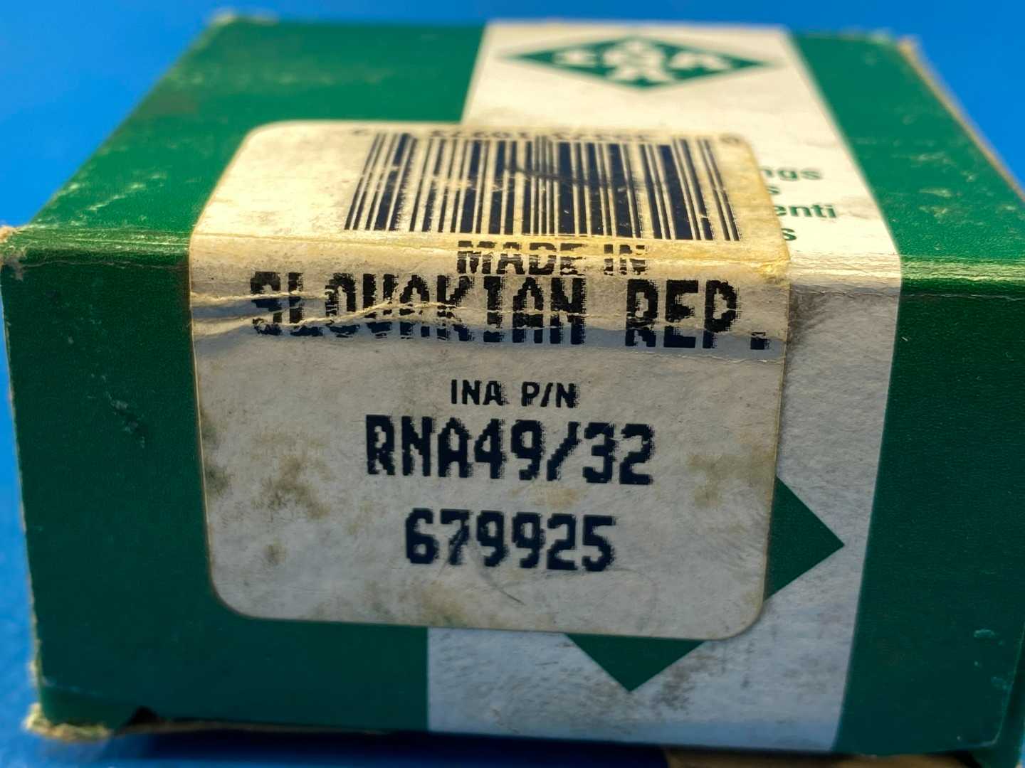 INA RNA49/32 (679925) Needle Roller Bearing (No Inner Ring) 1.57" Bore x 2.05" O.D  x 0.79" Width (40mm x 52mm x 20mm)