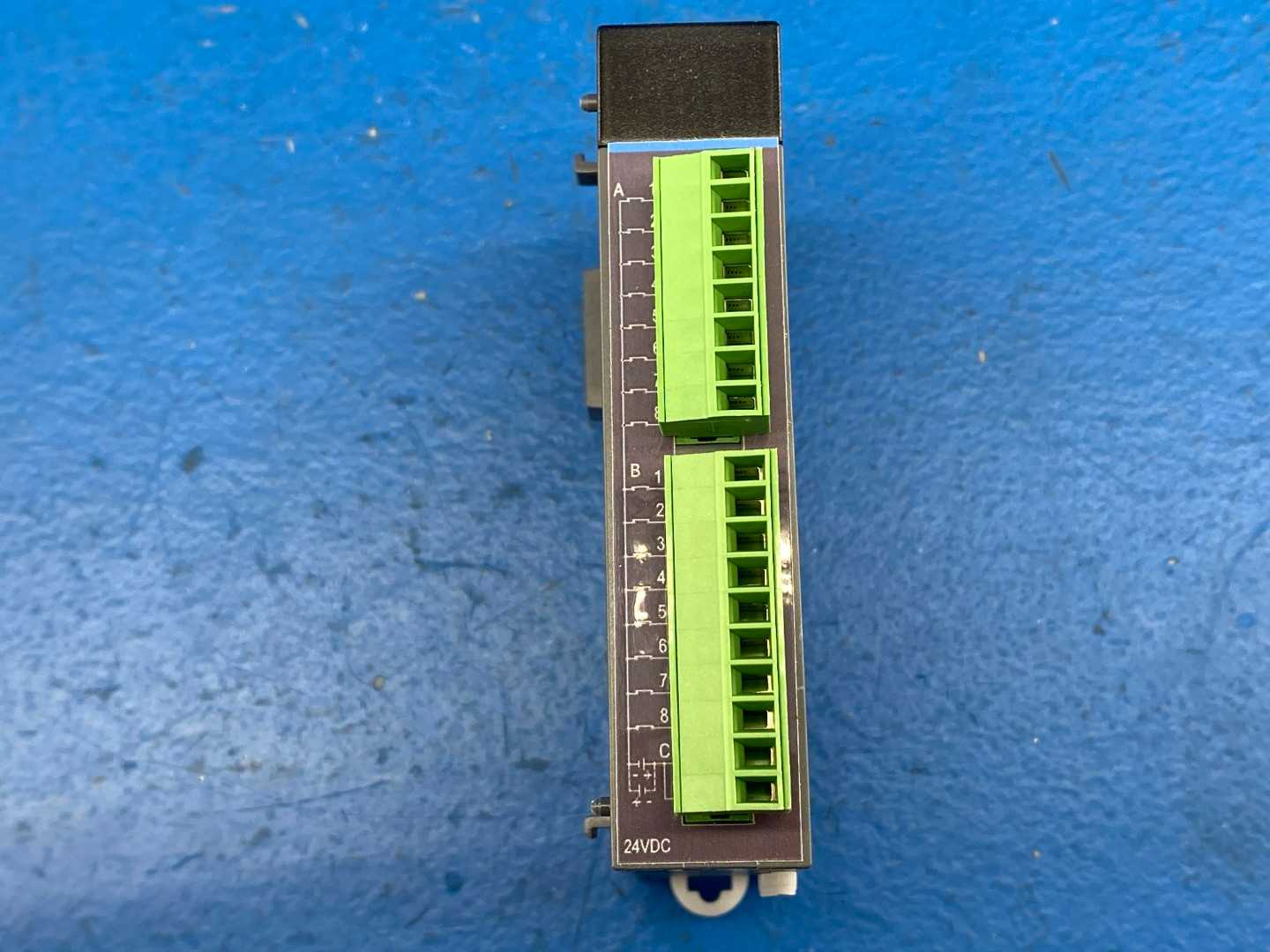 Horner Electric HE599DIM610A Smart Rail I/O 16pt DC Input Module