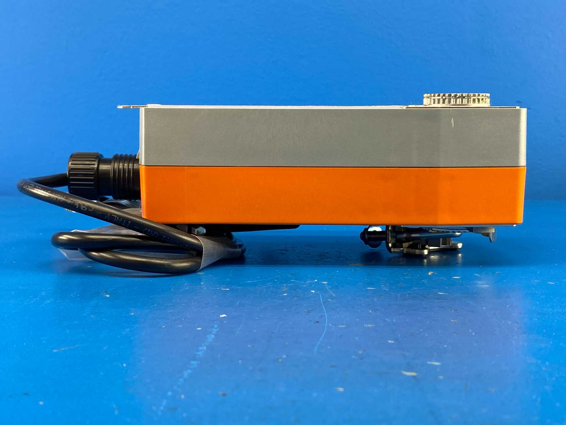 Belimo NFB24-SR 24V Spring Return Damper Actuator