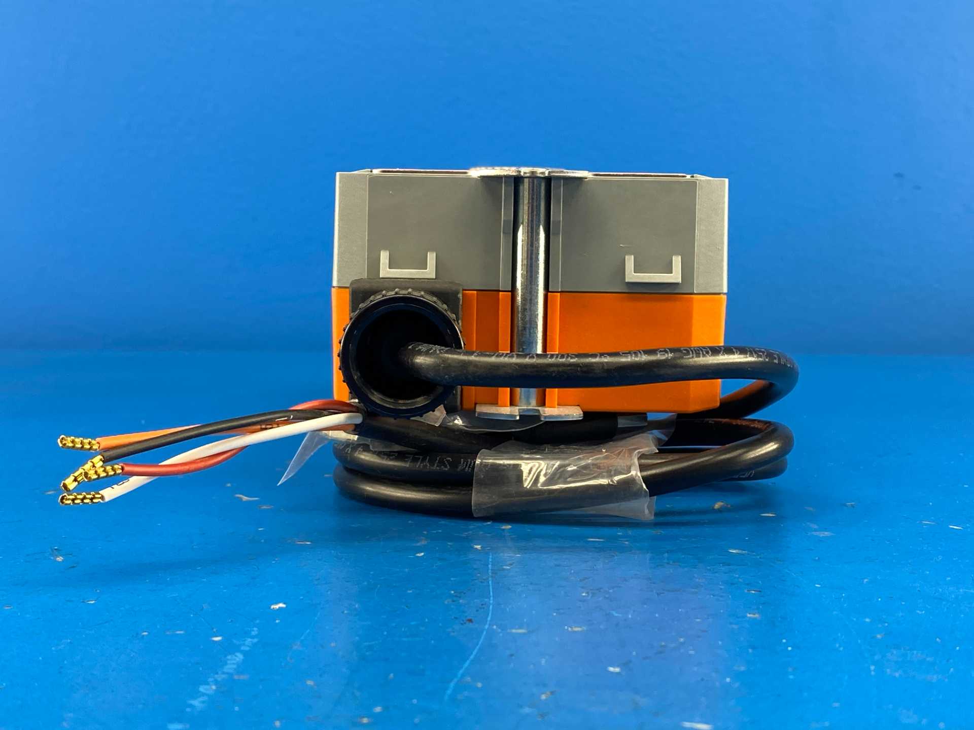 Belimo NFB24-SR 24V Spring Return Damper Actuator