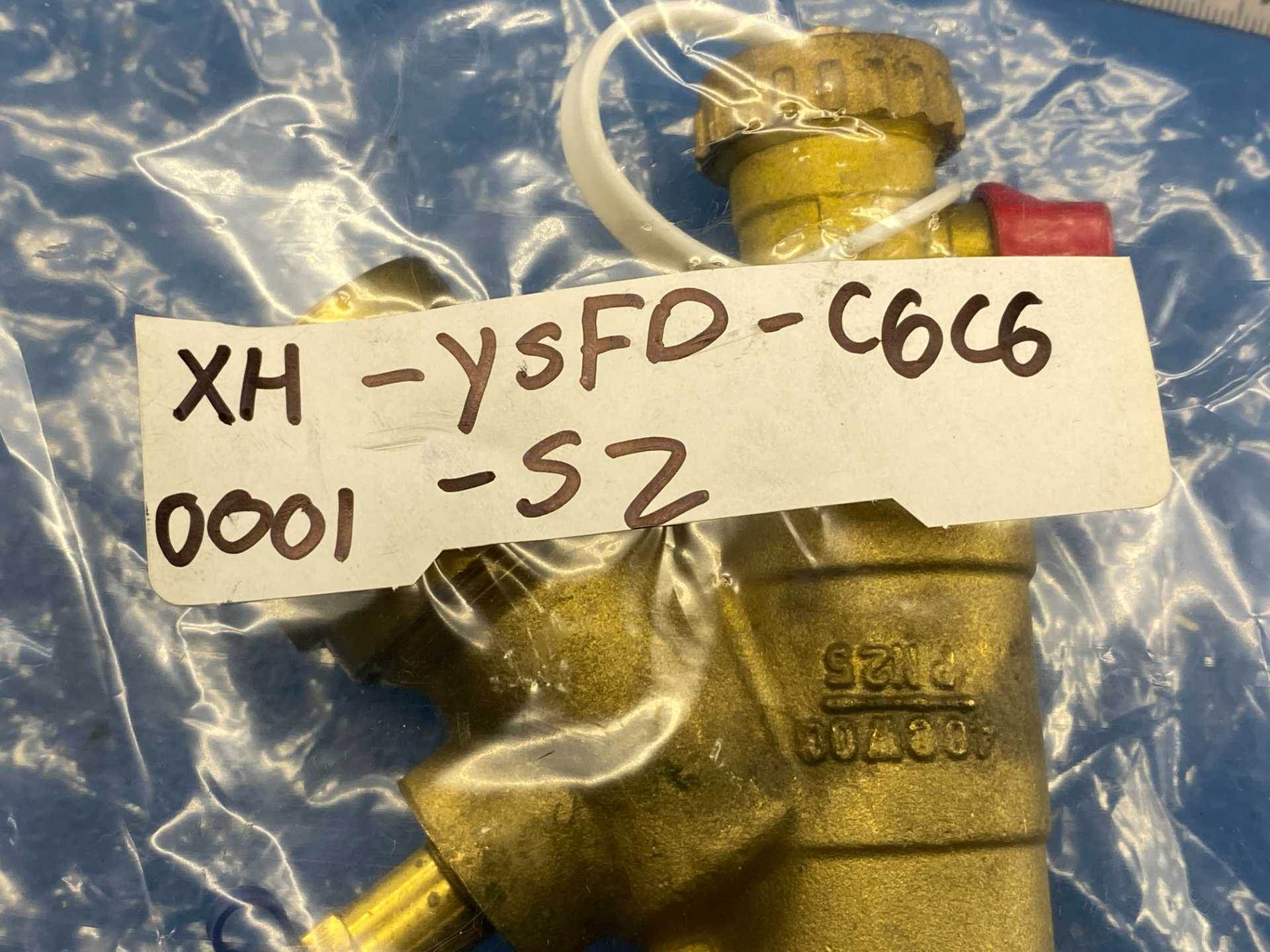 IMI Hydronics YCSBS-075S-075S-PT1-PL2,HN3, 3/4"S x 3/4"S, Koilpak Y-Strainer Ball Valve 400WOG | PN25 (Orange Handle)