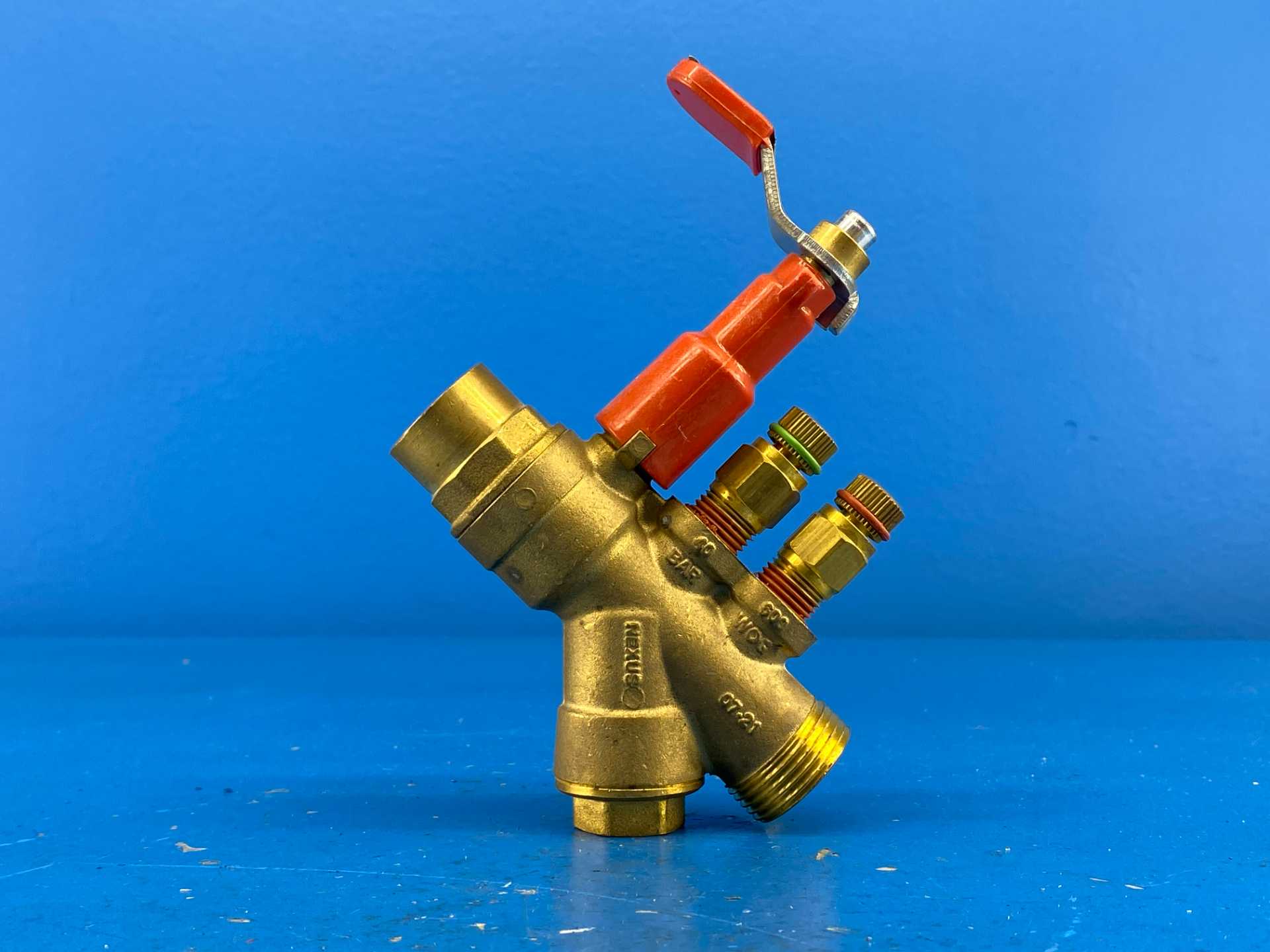 Nexus Hydronics Ultra Matic, UM+075LS-050M-005-N-E, 3/4"LS x 1/2"M Automatic Flow Control Valve, 0.5 GPM, 60WOG | 40BAR
