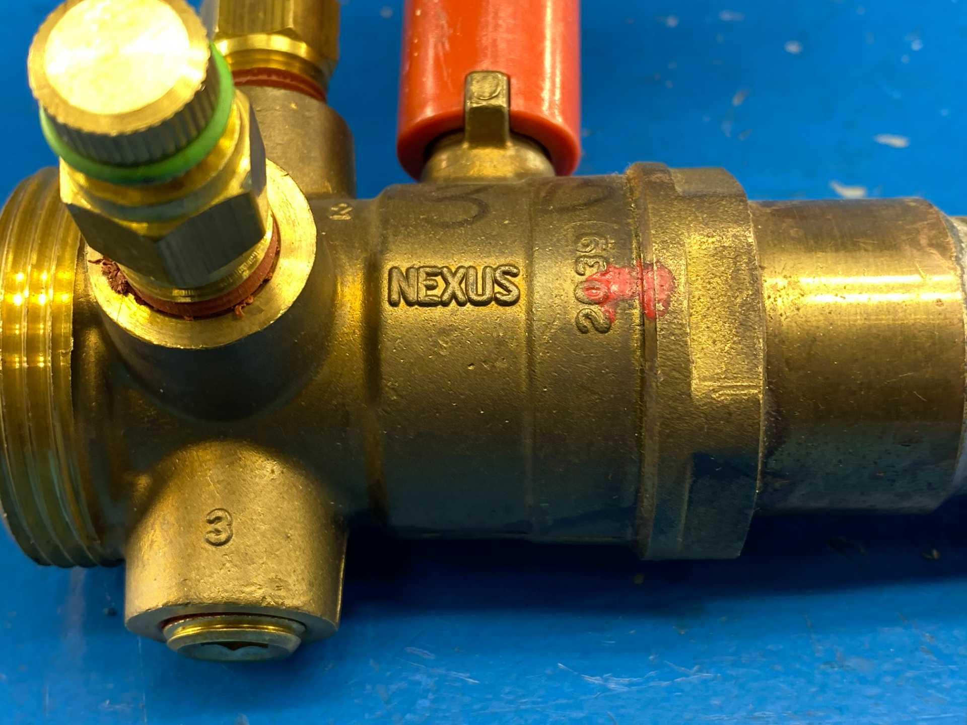 Nexus Hydronics Ultra XB Orturi, XB-100-S-050M-3B-GEL, 1"S x 1/2"M, Manual Balancing Valve, Plug, 600WOG