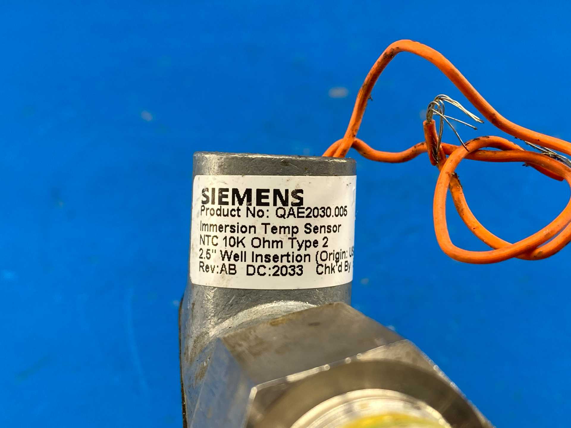 Siemens QAE2030.005 Temperature Sensor Housing / Well