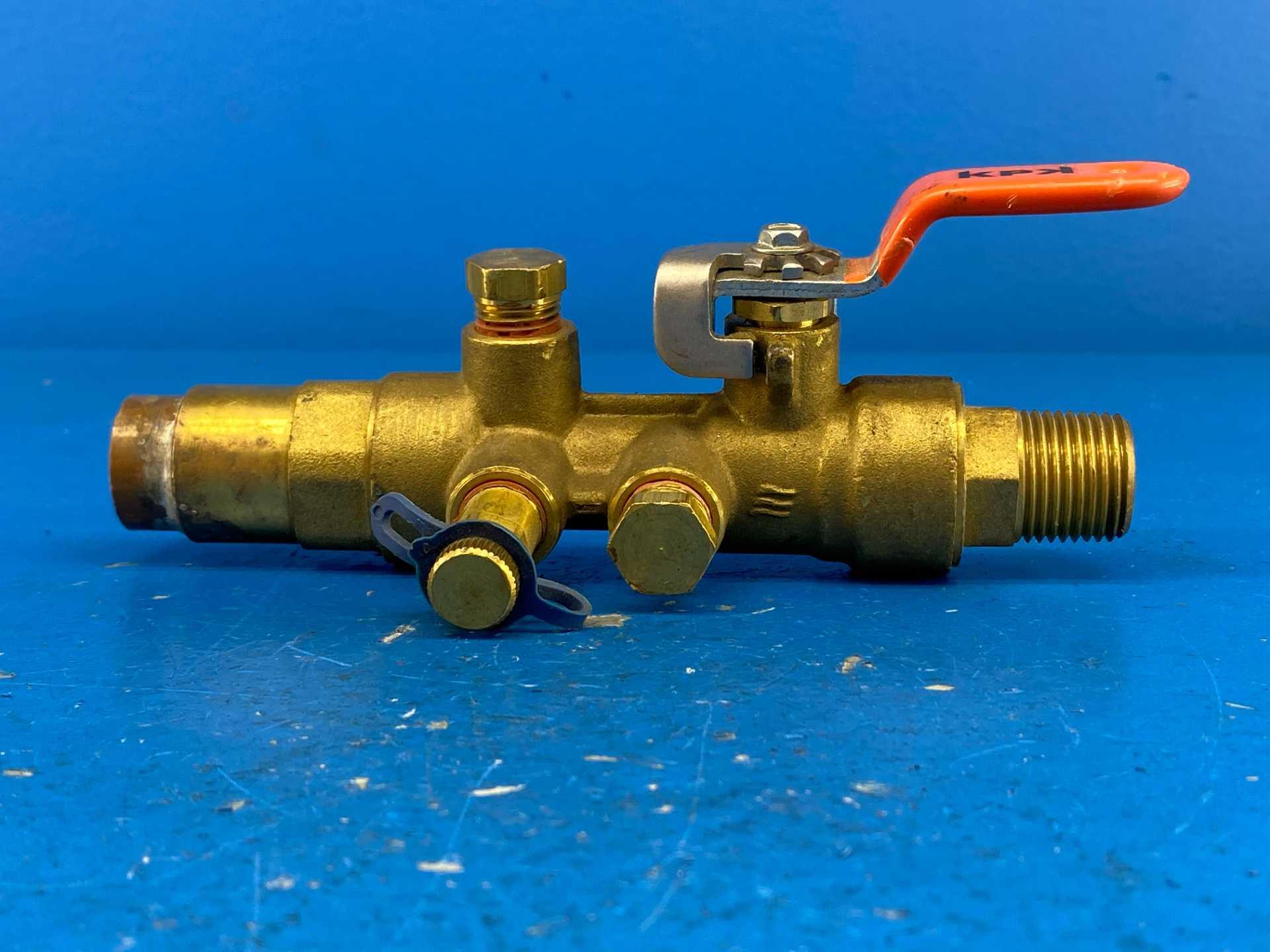 IMI Hydronics UBA075S-050M,PL1,PT2,PT3, 3/4"S x 1/2"M, Shut-Off Valve, 600WOG | PN40, 600PSIG (Orange Handle w/ pipe)
