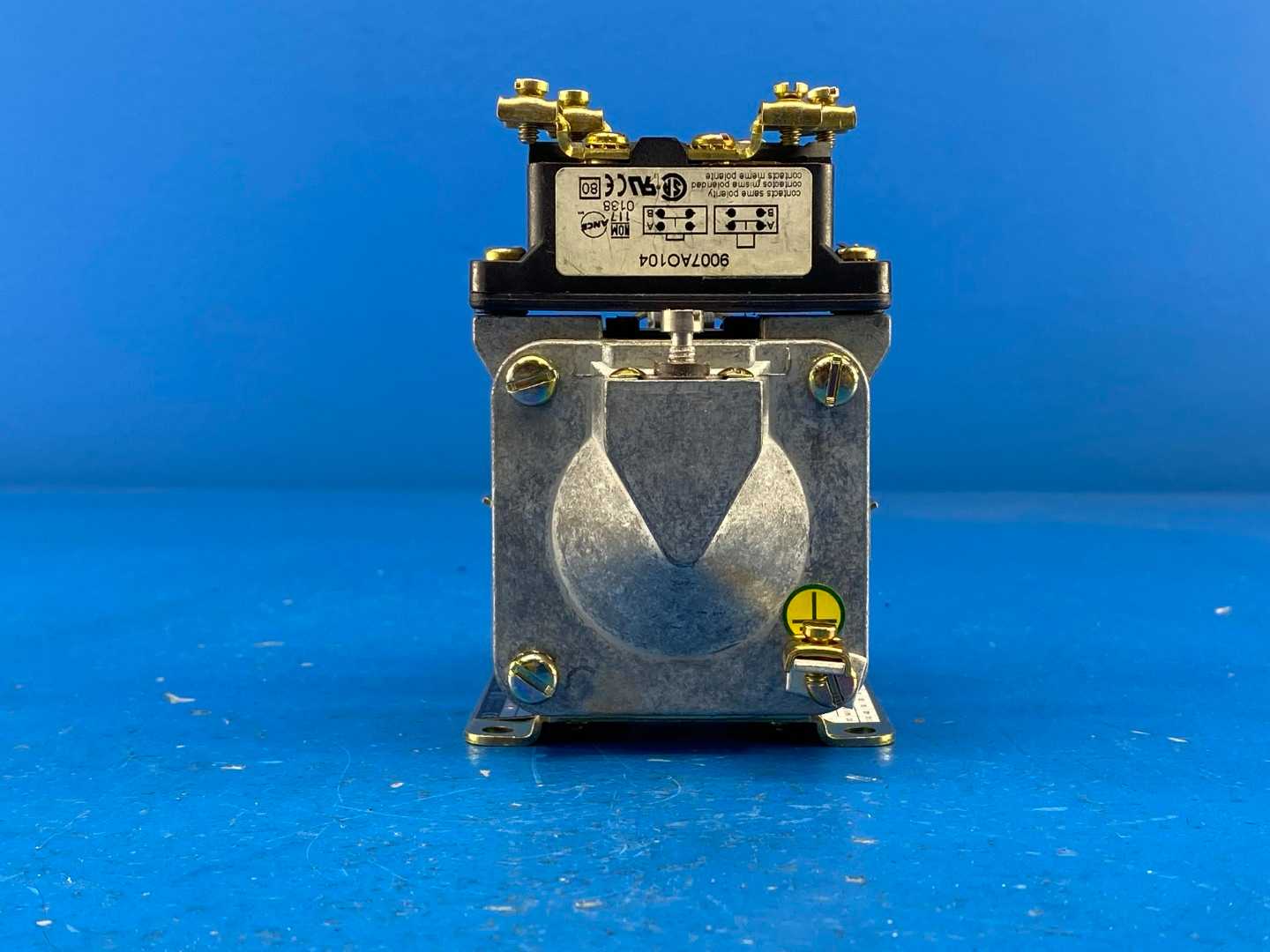 Square D 9050AO10EV02 (86431) AC Pneumatic Timing Relay Series A 110/120V