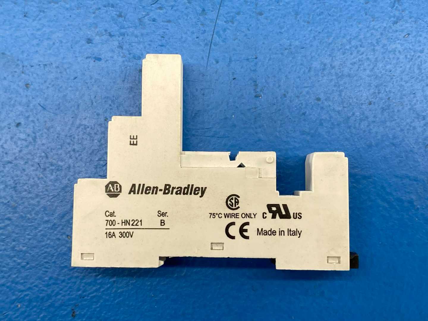 Allen-Bradley 700-HN221