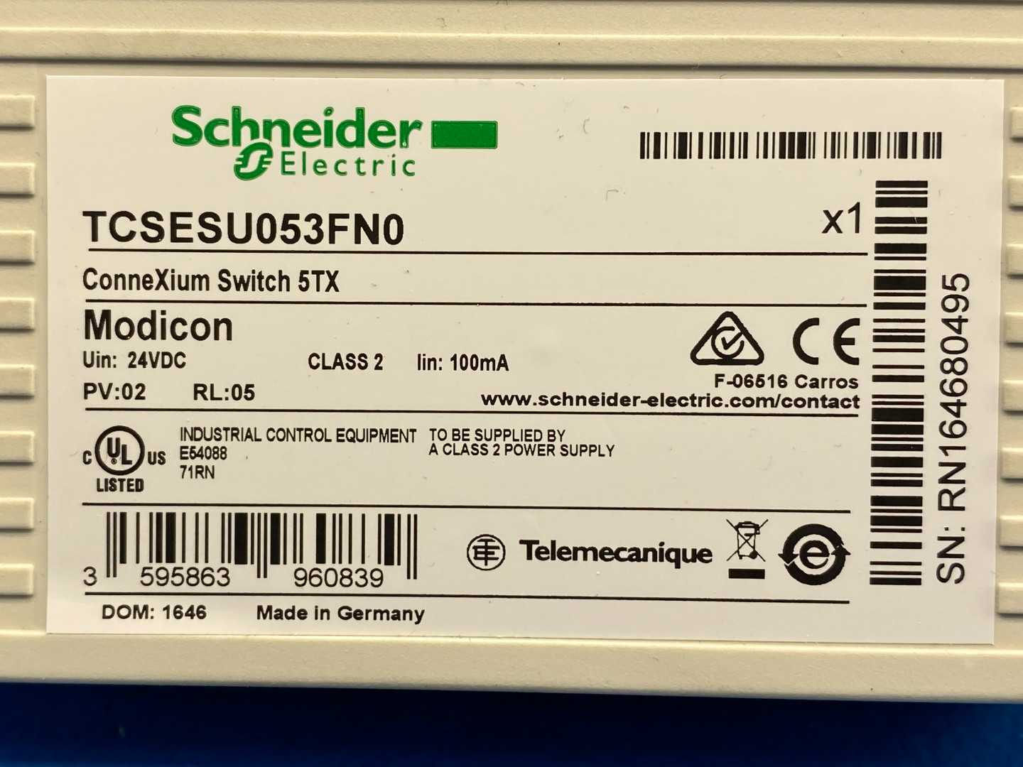 Schneider Electric TCSESU053FN0, ConneXium Switch 5TX