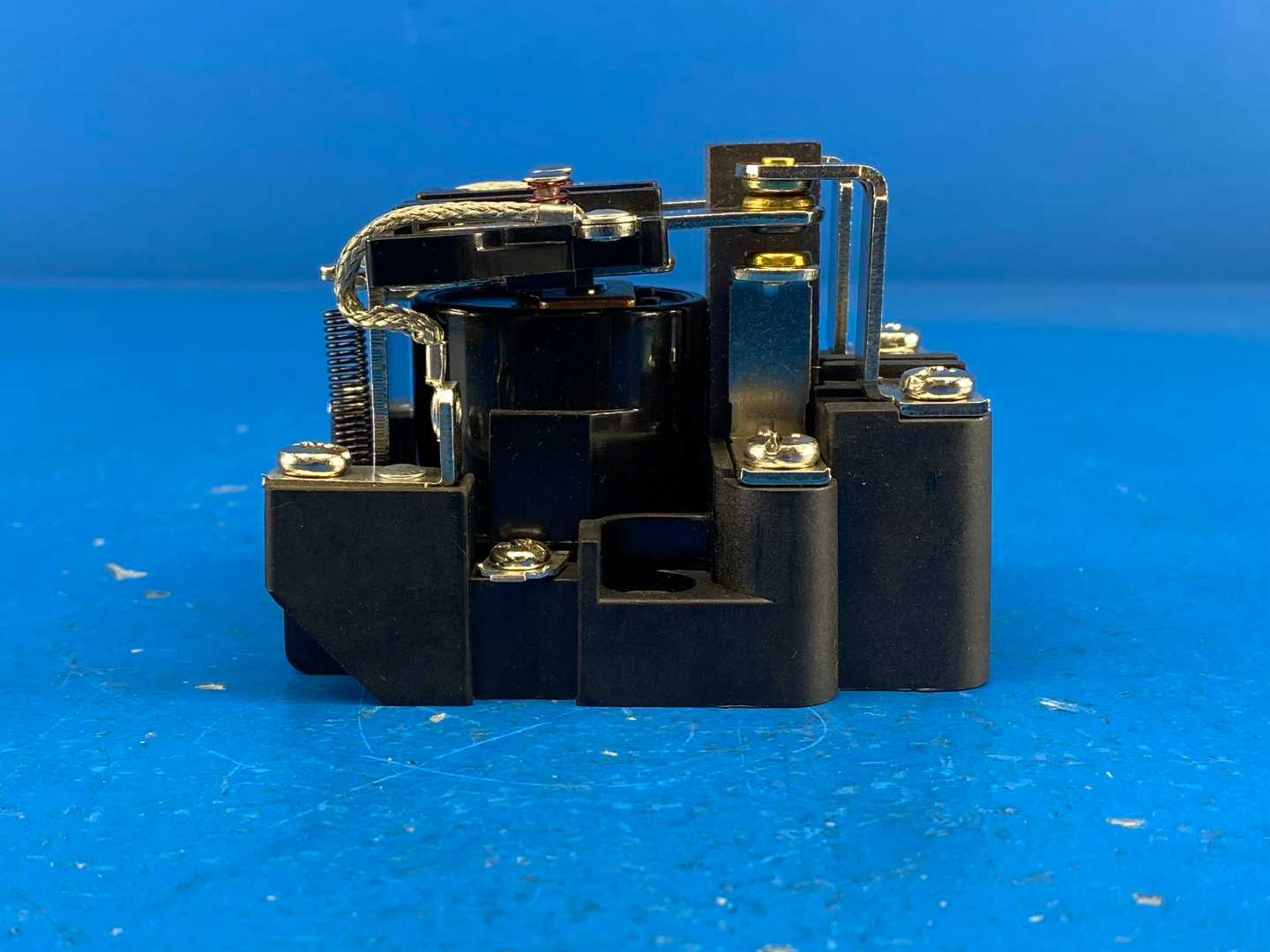 Square D 8501CO22V20, Power Relay
