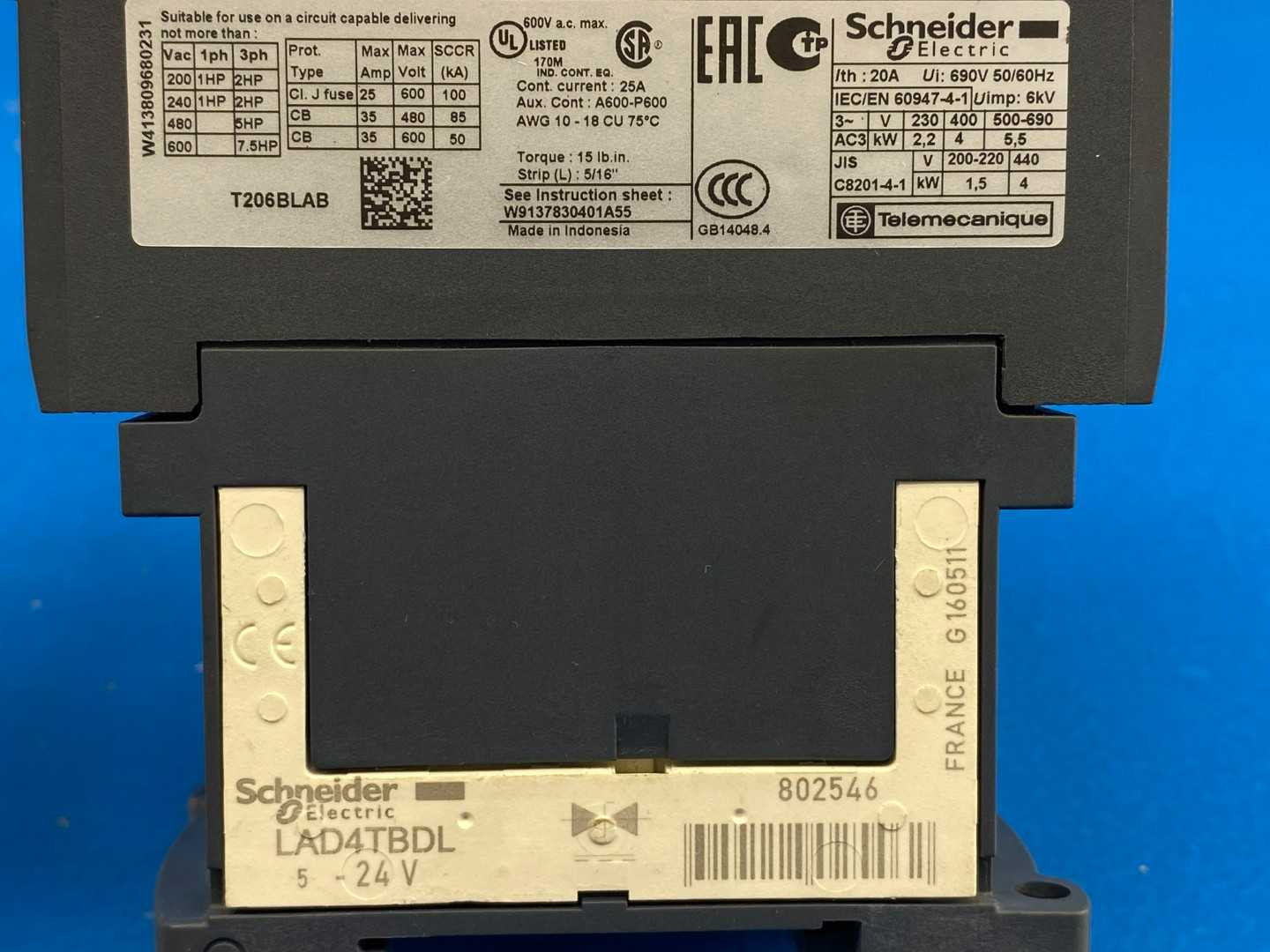 Schneider Electric LC1DT206BL, TeSys (045620) 24VDC 20A Contactor