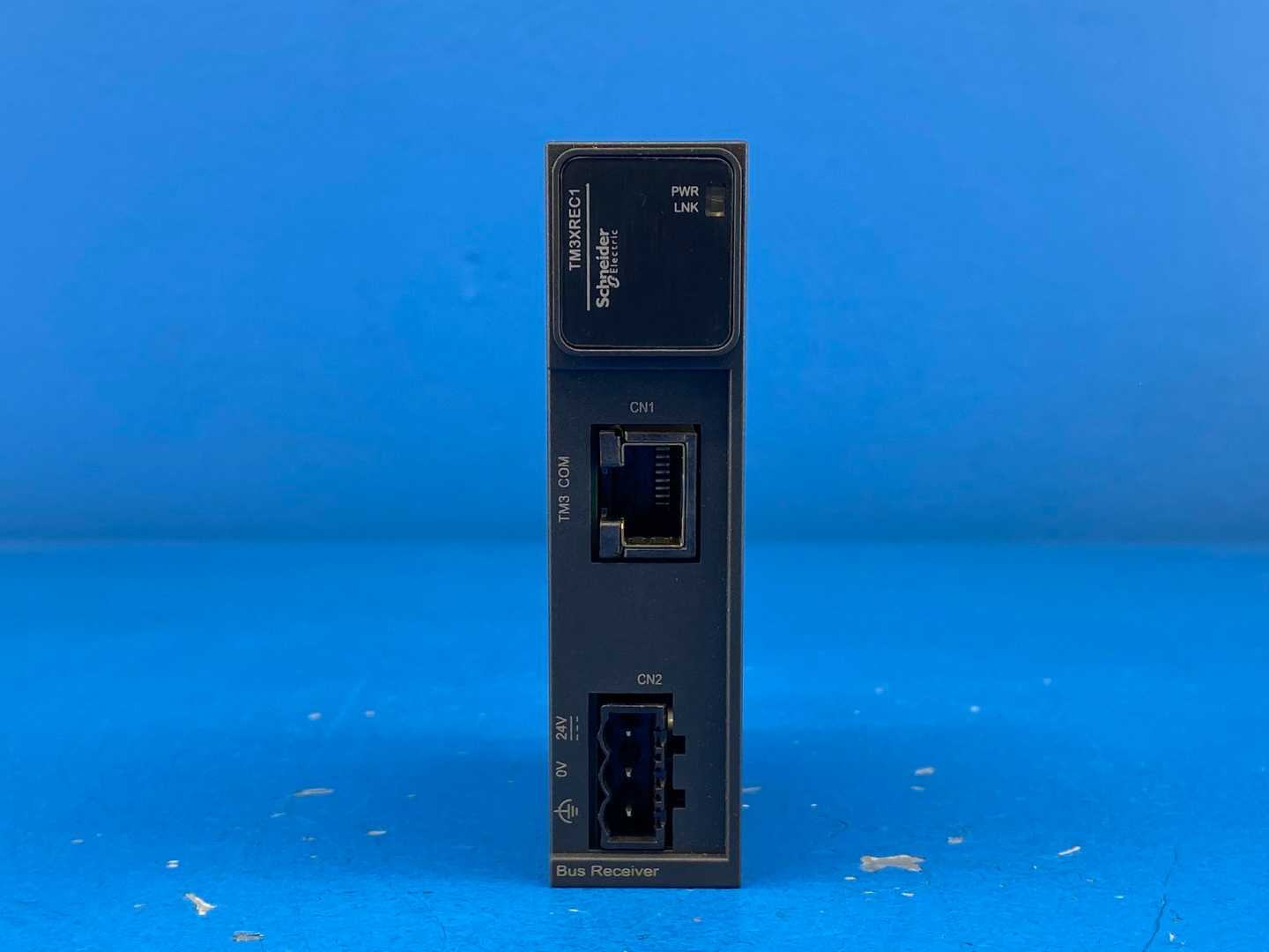 Schneider Electric Modicon TM3XREC1 TM3 Bus Receiver Module, 24VDC Supply, 40mA / 560mA