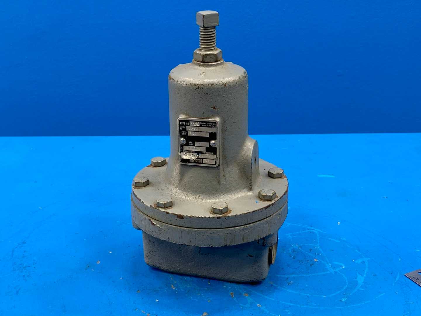 Fisher Controls Type 98 H-30 Spring Loaded Pressure Regulator 300PSIG BUNA N Spring Range 70-140