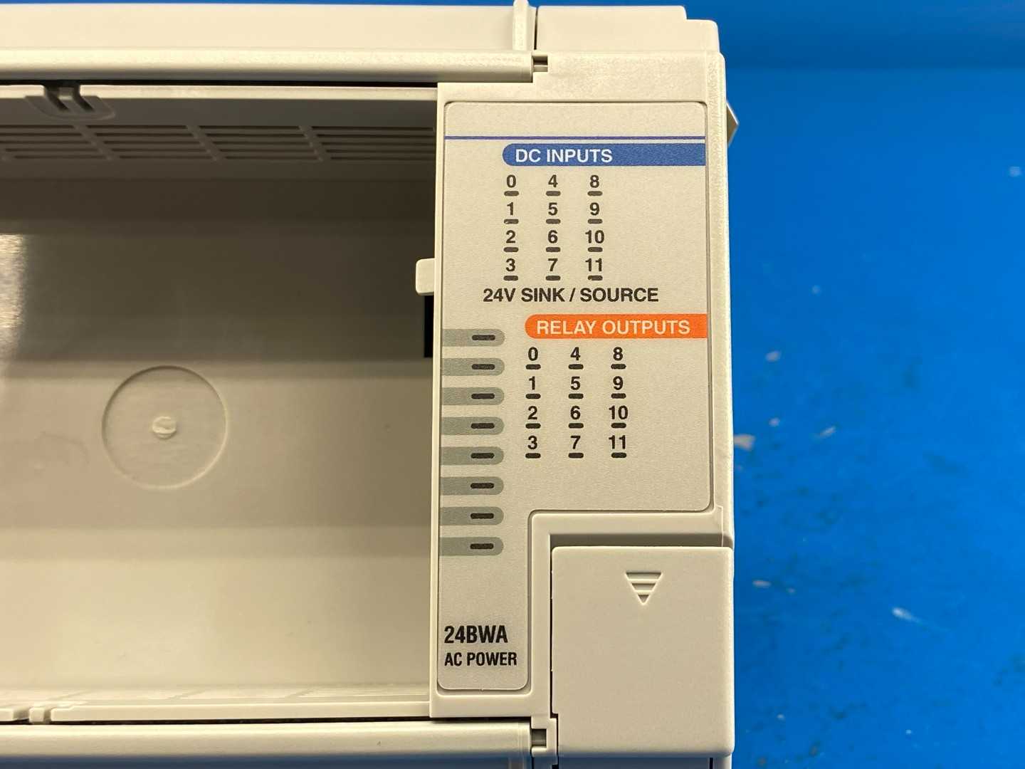 Allen-Bradley 1764-24BWA MicroLogix 1500 Controller Base