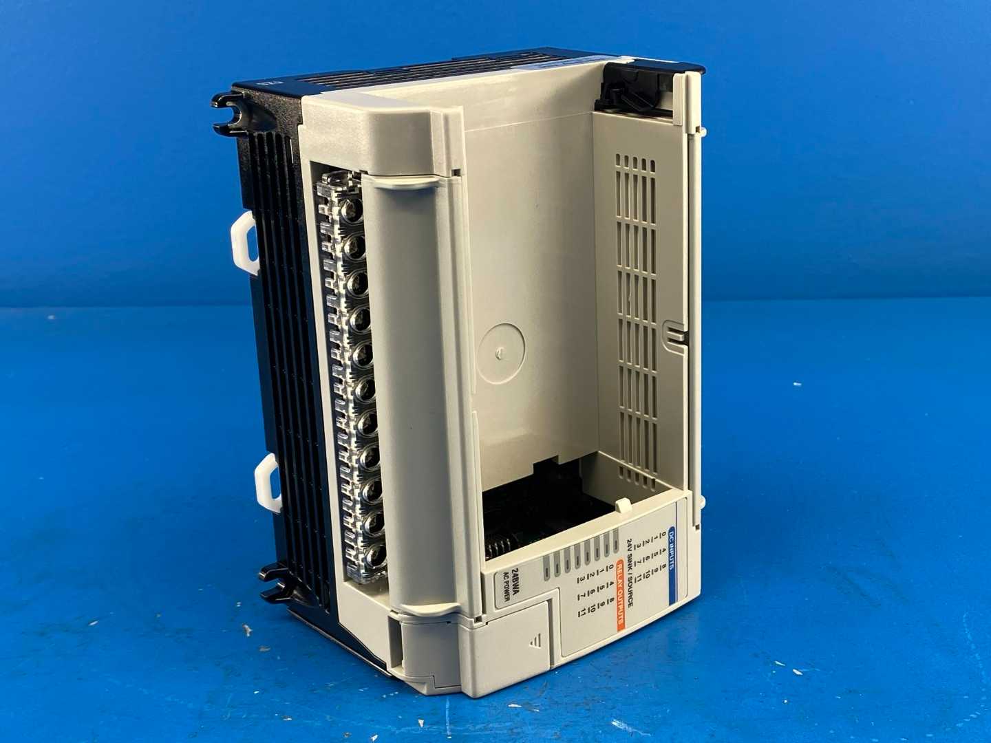 Allen-Bradley 1764-24BWA MicroLogix 1500 Controller Base