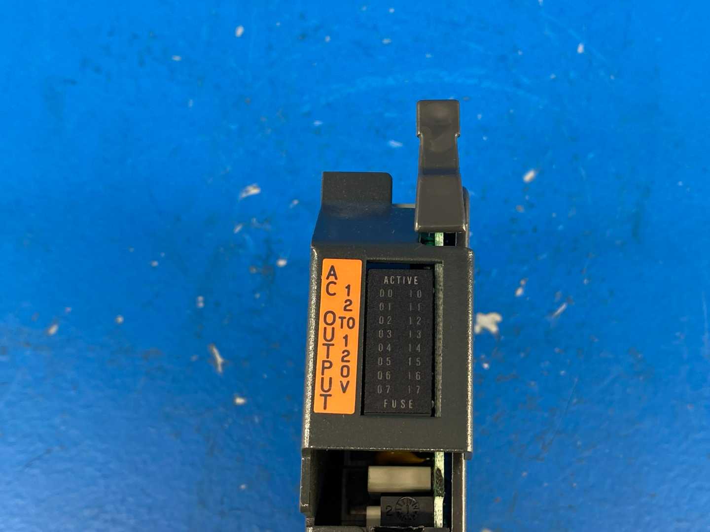 Allen-Bradley 17710AD PLC Adapter Output Module Series C