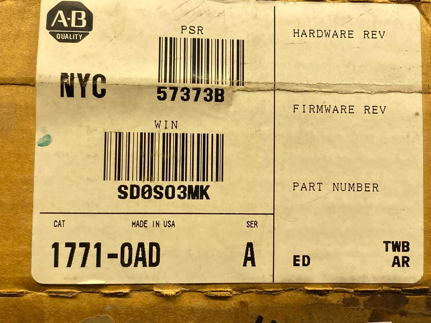 Allen-Bradley 17710AD PLC Adapter Output Module Series C