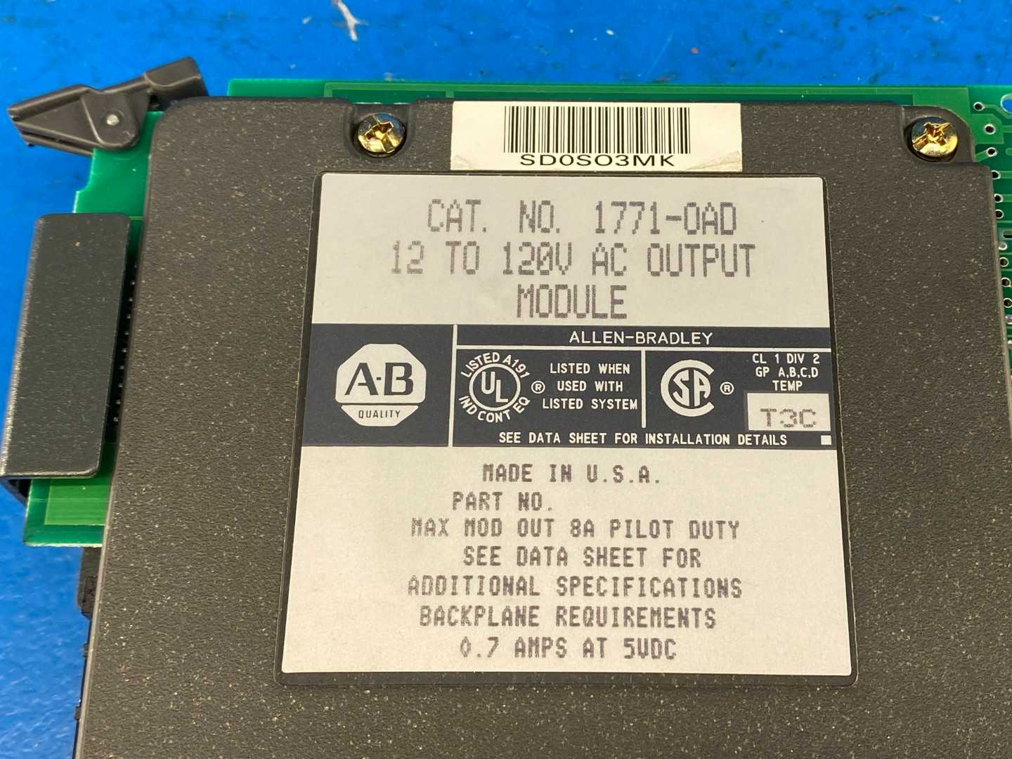 Allen-Bradley 17710AD PLC Adapter Output Module Series C