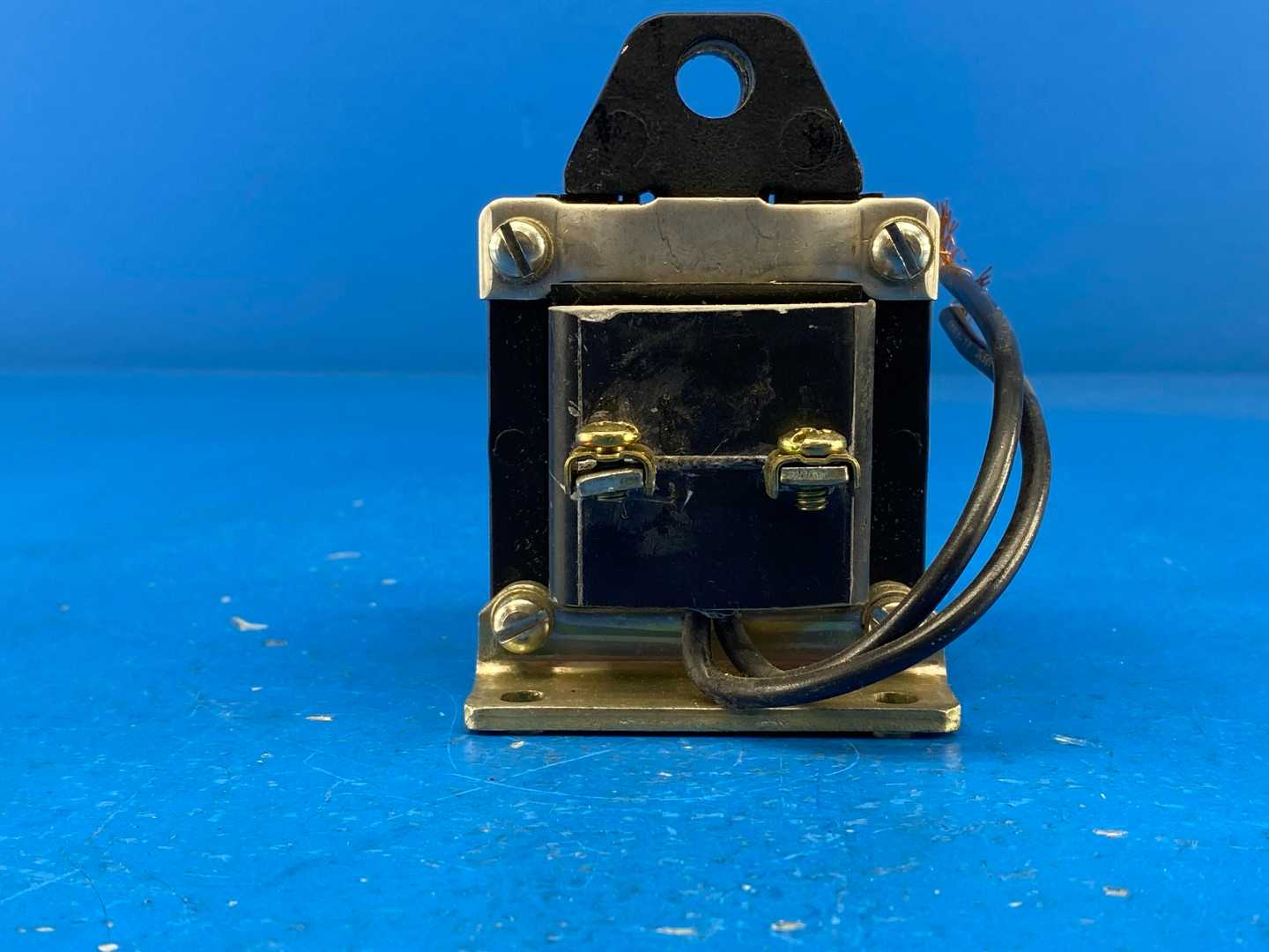 General Electric CR9500B101A2A Solenoid Coil, 1" Pull Stroke, 115V