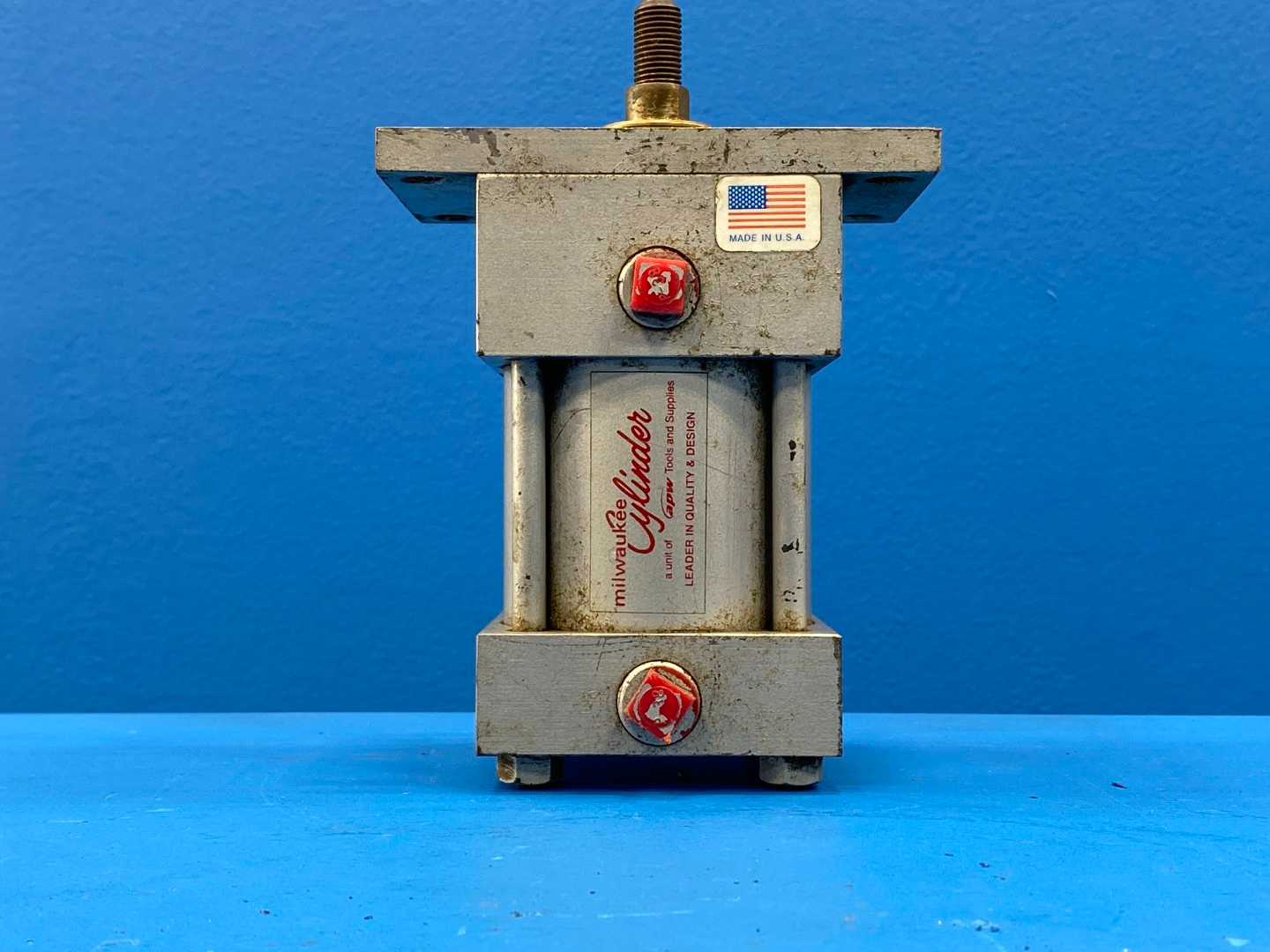 Milwaukee A-31 2.50" Bore, 1" Stroke Pneumatic Cylinder 250 PSI