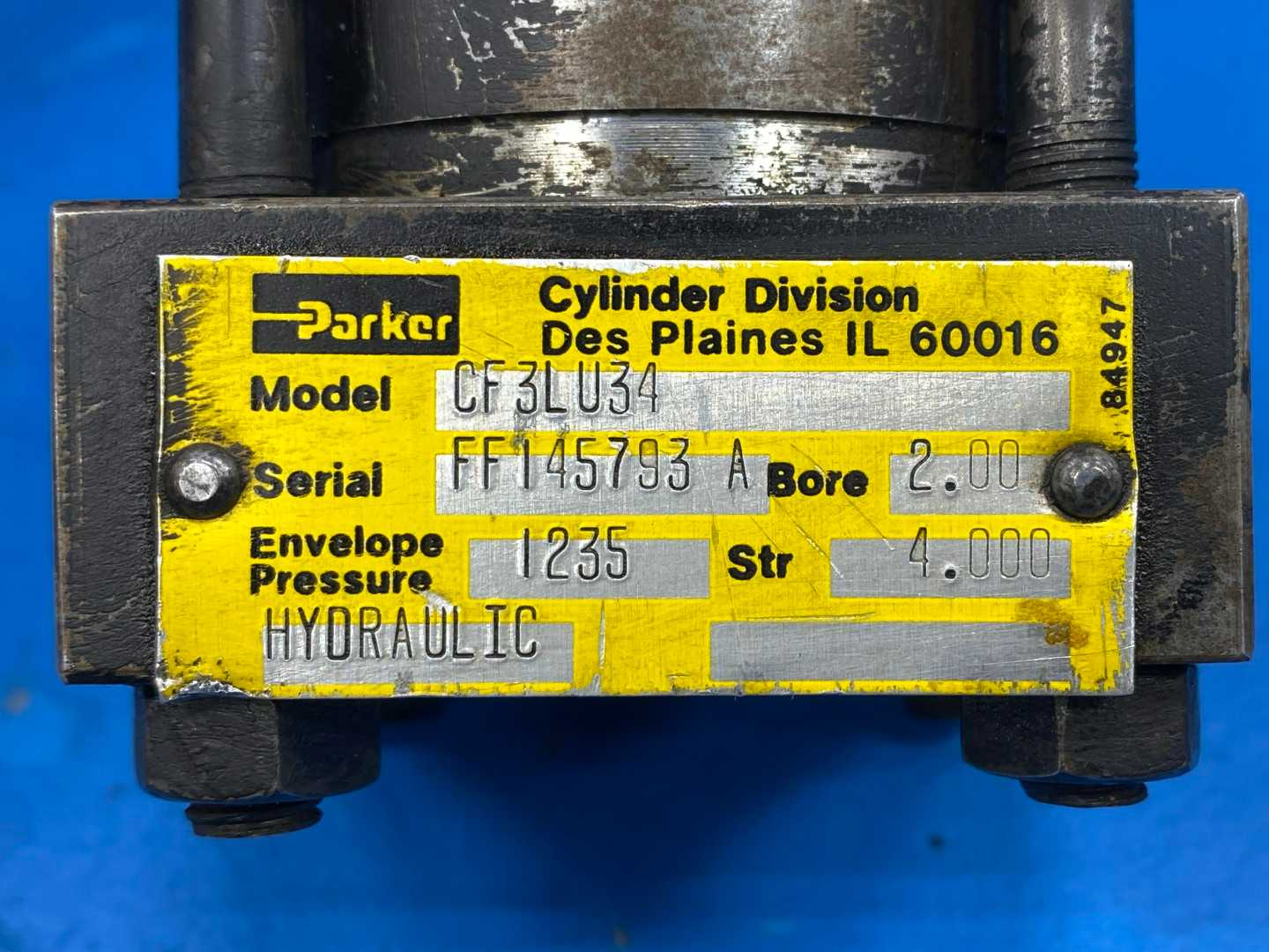 Parker 02.00 CF3LU34 4.000 Hydraulic Cylinder 2" Bore 4" Stroke