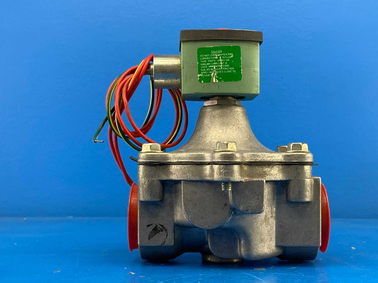 ASCO Red-Hat 8215G070VH Solenoid Valve, 1-1/2" NPT, Normally Closed, 120V AC