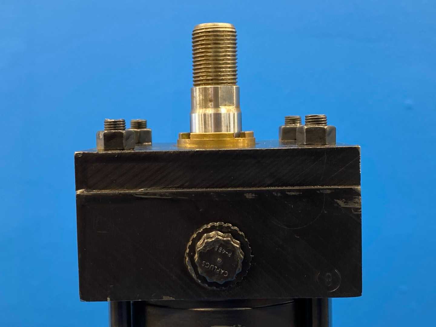 Parker 04.00 H2AU18A 5.000, Series 2A Pneumatic Cylinder 4" Bore 5" Stroke 250 PSI AIR