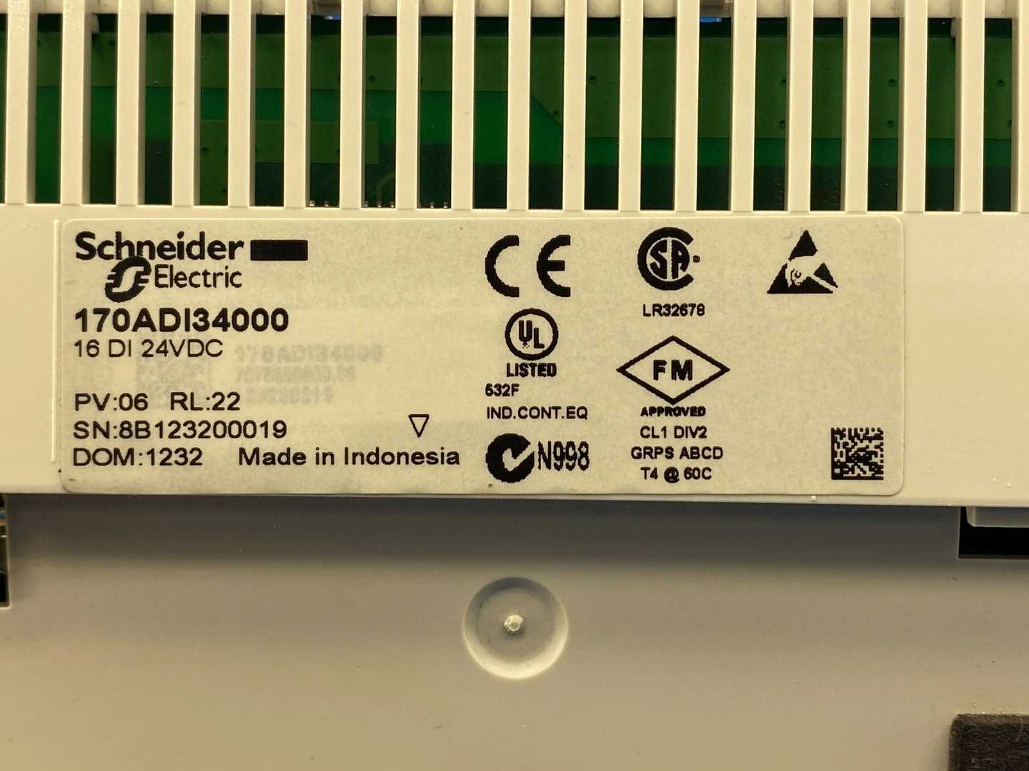 Schneider Electric 170ADI34000 Modicon