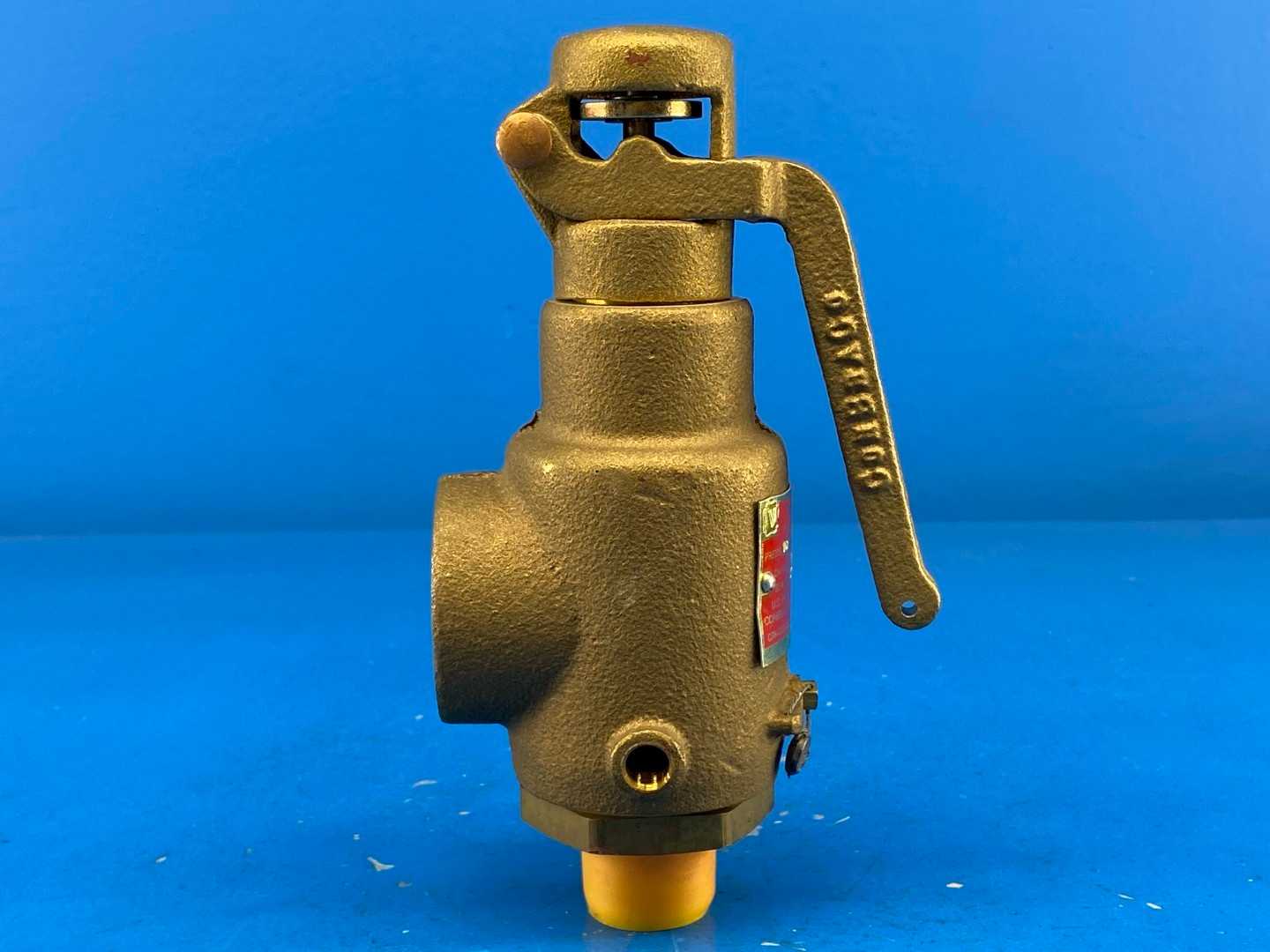 Conbraco 29-303-35, 3/4" Size x 3/4" Seat Dia. Safety Relief Valve 150PSI Capacity 1223 LBS/HR