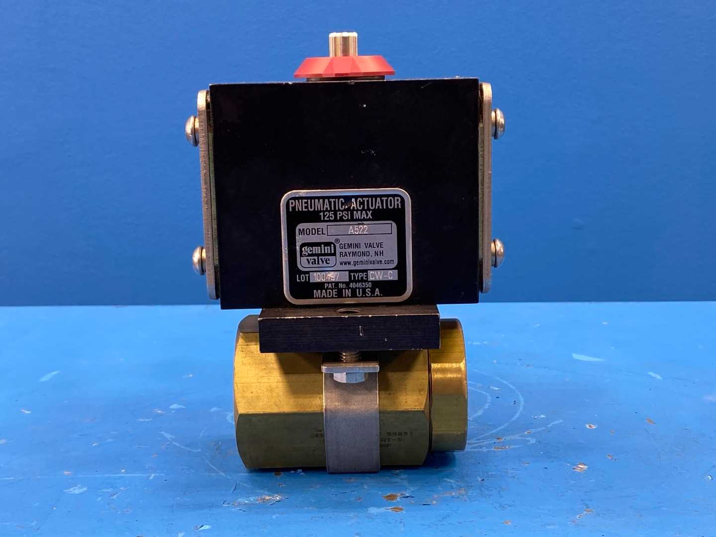 Gemini Valve 1-1/2 86-1-RT-6-A522-4GP-SC07D-120VAC-DS, 1-1/2" Double Acting Pneumatic Actuated Ball Valve