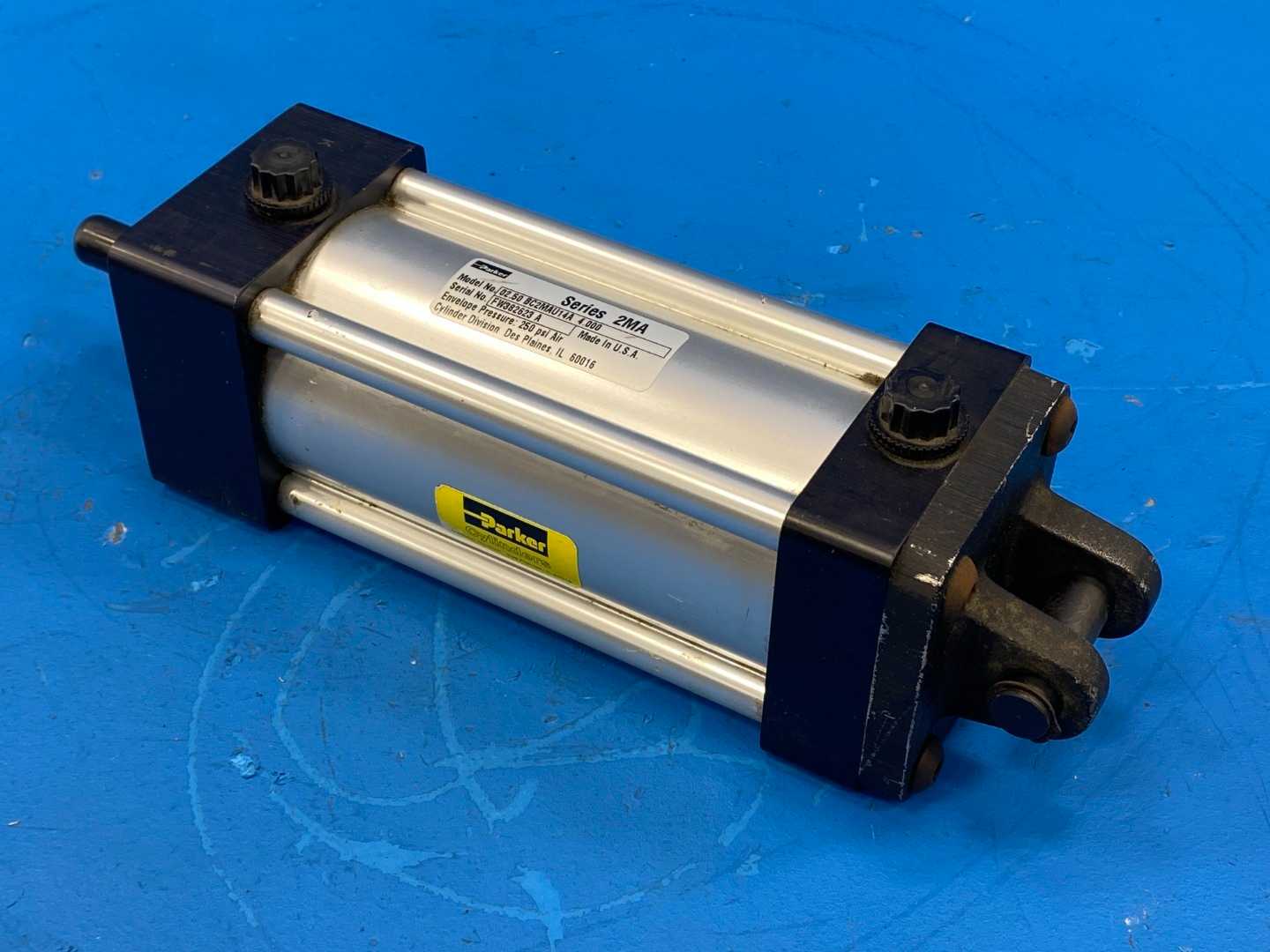 Parker 02.50 BC2MAU14A 4.000 2.5"? Bore, 4" Stroke Pneumatic Cylinder 250 PSI