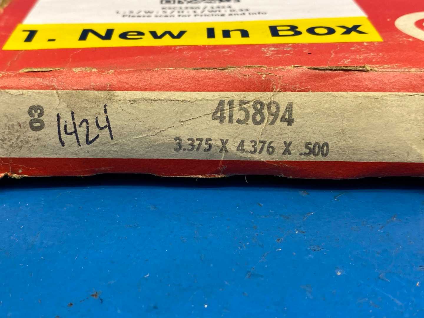 National Oil Seals 415894, 3.375 x 4.376 x .500, Oil Seal, Nitrile Rubber Material