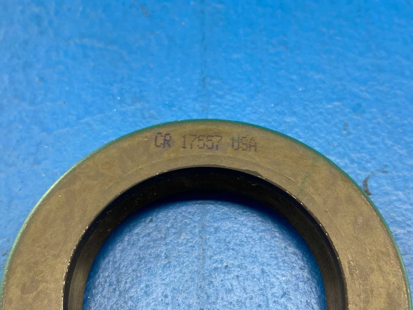 SKF 17557, Seal, Inner Diameter 30mm, Outer Diameter 62mm, Width 15mm