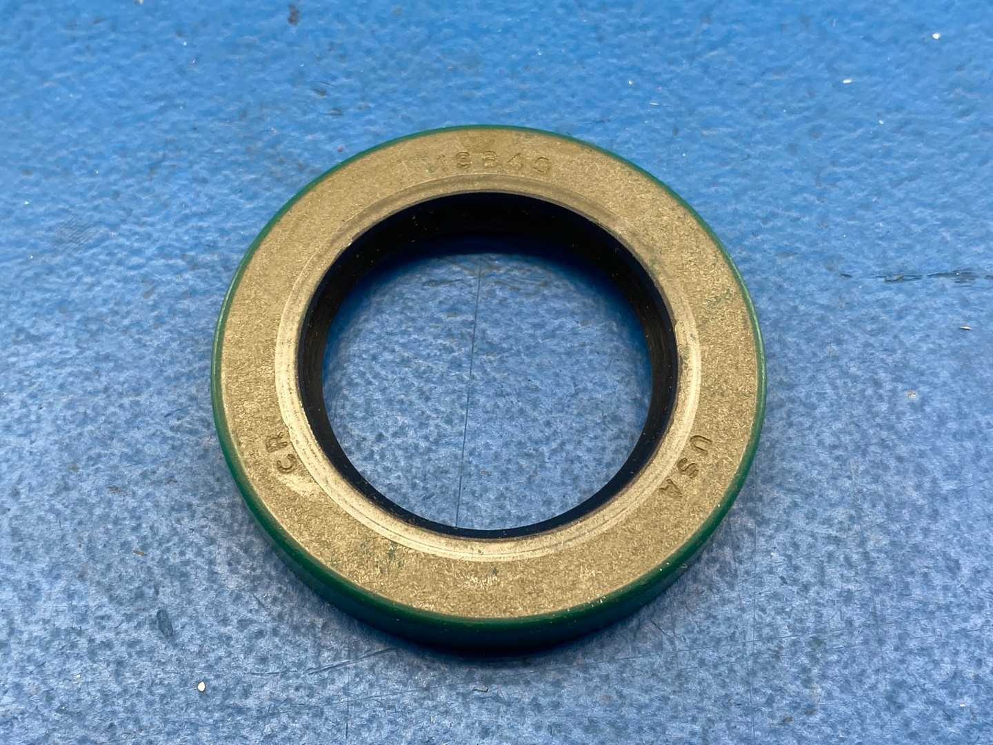 Chicago Rawhide 13649, Oil Seal, Type: Radial, Material: Nitrile, Inside Diameter: 1.125 in