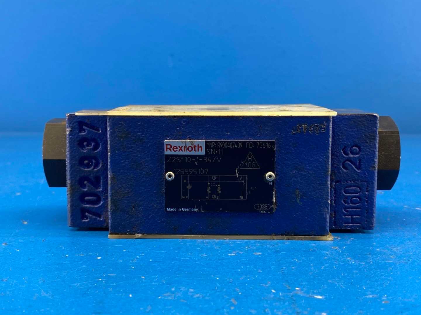 Rexroth R900407439 (Z2S 10-1-34/V) Hydraulic Check Valve
