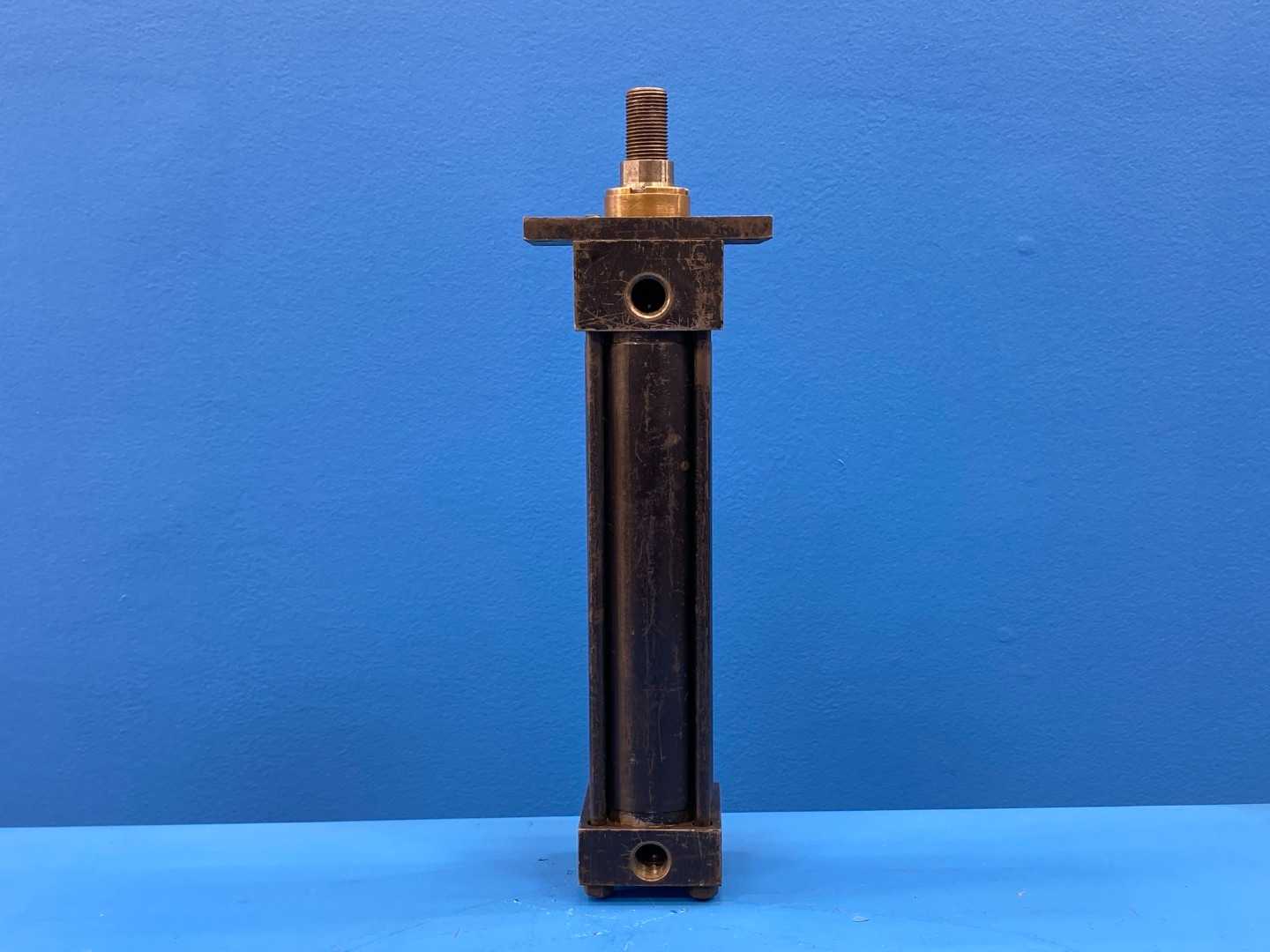 Parker 02.00 C-J-3LLUS34AC 7.500, 2" Bore 7.5" Stroke Hydraulic Cylinder 1925PSI HYD