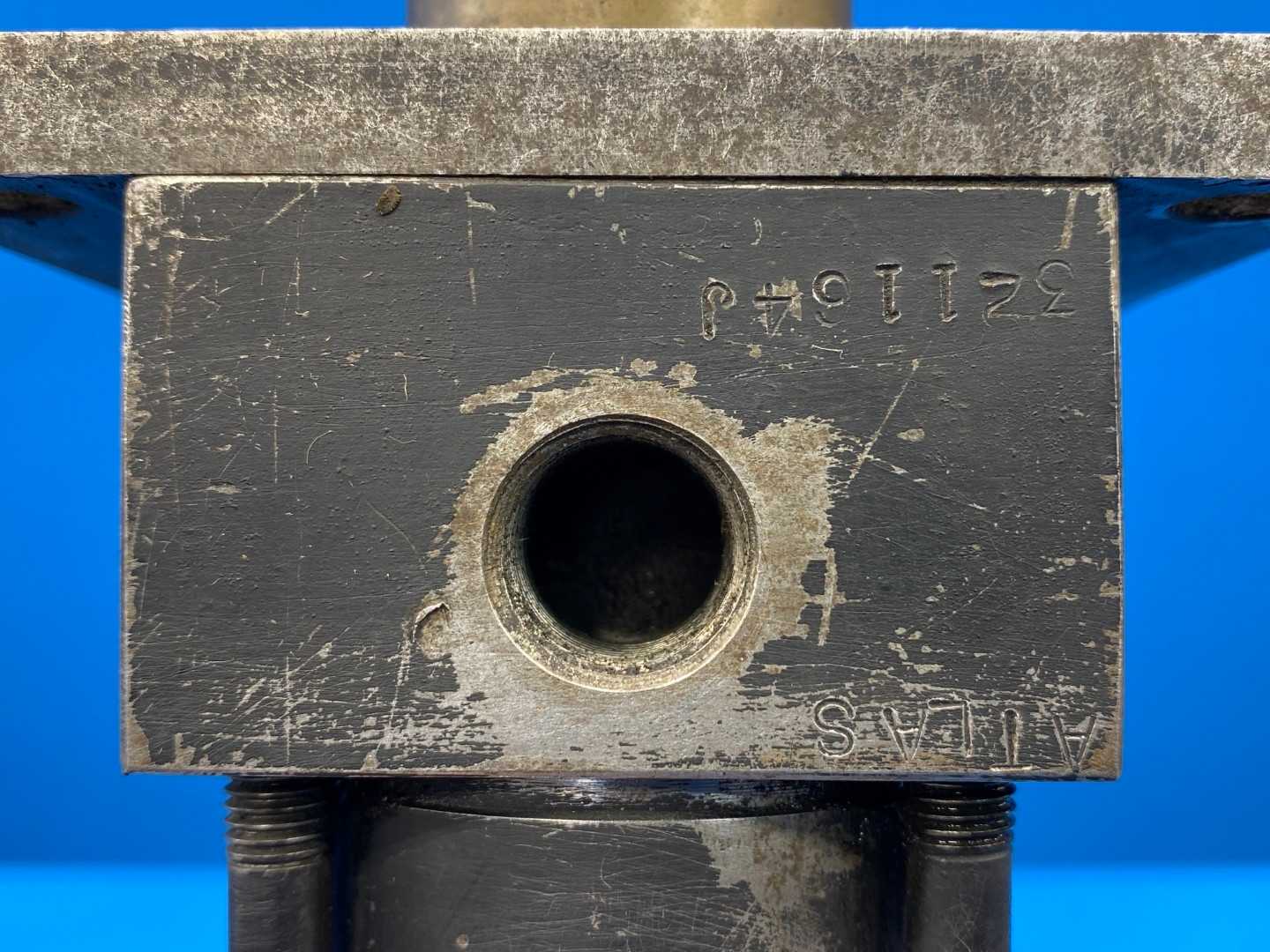Atlas Cylinder Corp A-REF-2, 2" Bore, 7-1/2" Stroke Hydraulic Cylinder