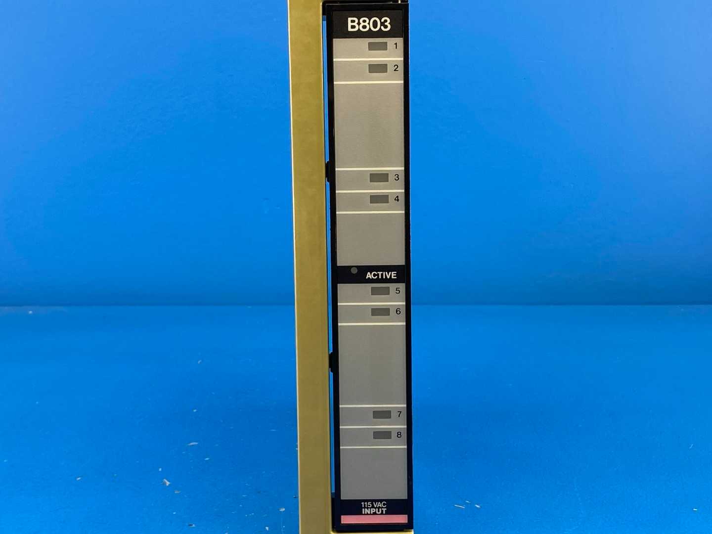 Gould B803, Modicon PLC, 8 Digital Inputs, 8 Relay Outputs Input Module 115V