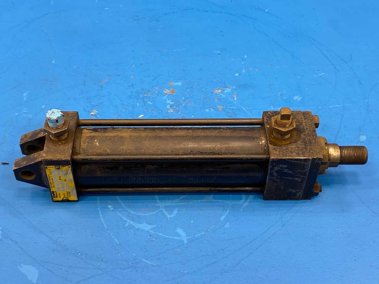 Parker BB3LH34, Hydraulic Cylinder 2" Bore 6" Stroke 1235 PSI