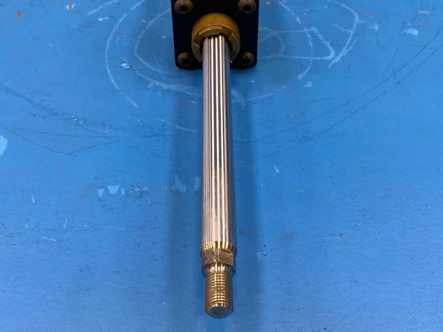 Parker 01.50 F2MAU14 18.000 Series 2MA Pneumatic Cylinder 250PSI Air 1-1/2" Bore 18" Stroke