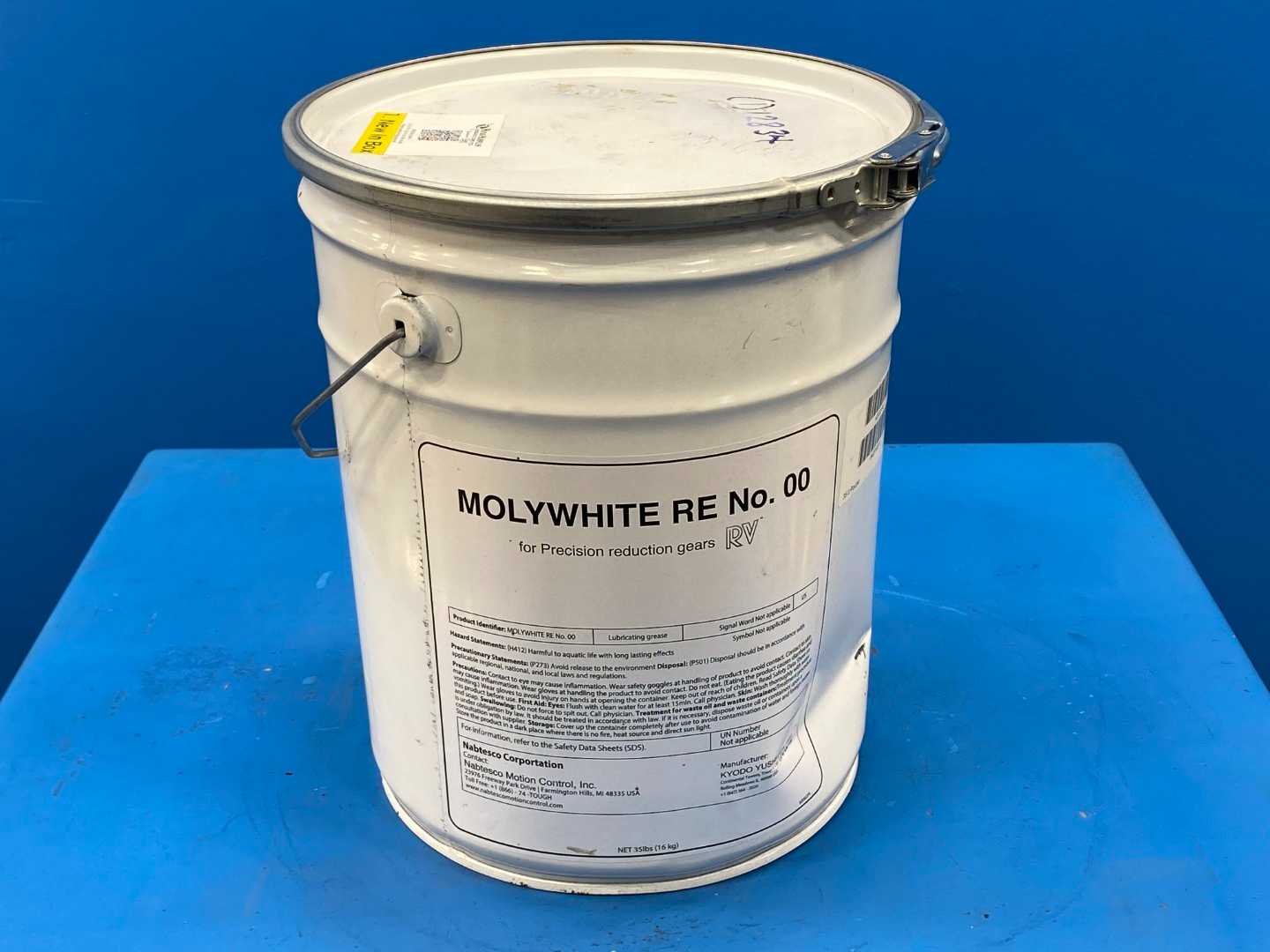 Kyodo Yushi Molywhite RE no 00 Lubricating Grease 38Lbs (16kg) Pail for Precision Reduction Gears