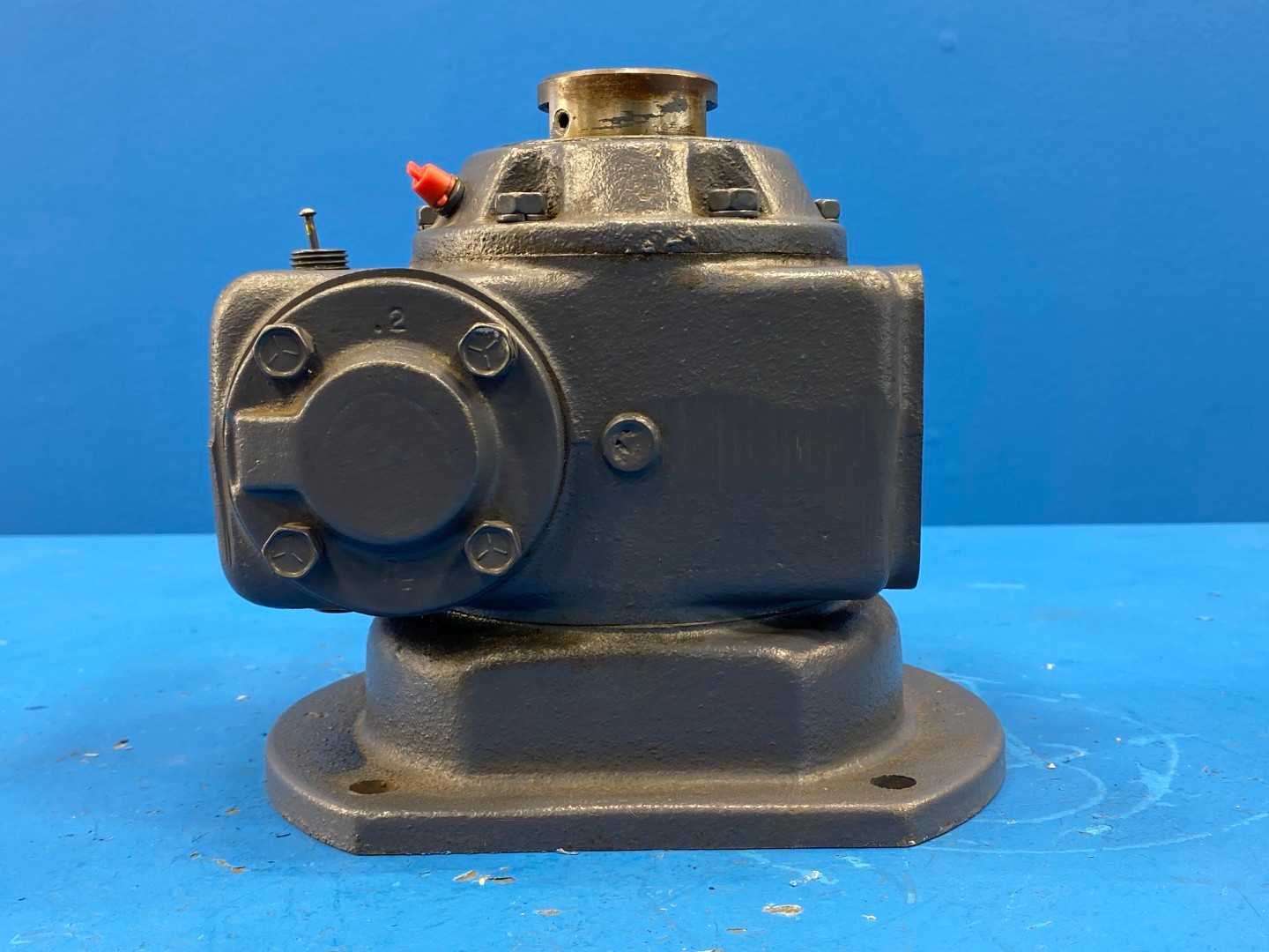 Winsmith 3SF Speed Reducer, 1822 Input RPM / AGMA 8 / 51-110F / Ratio 5:1, 2.34 Input HP