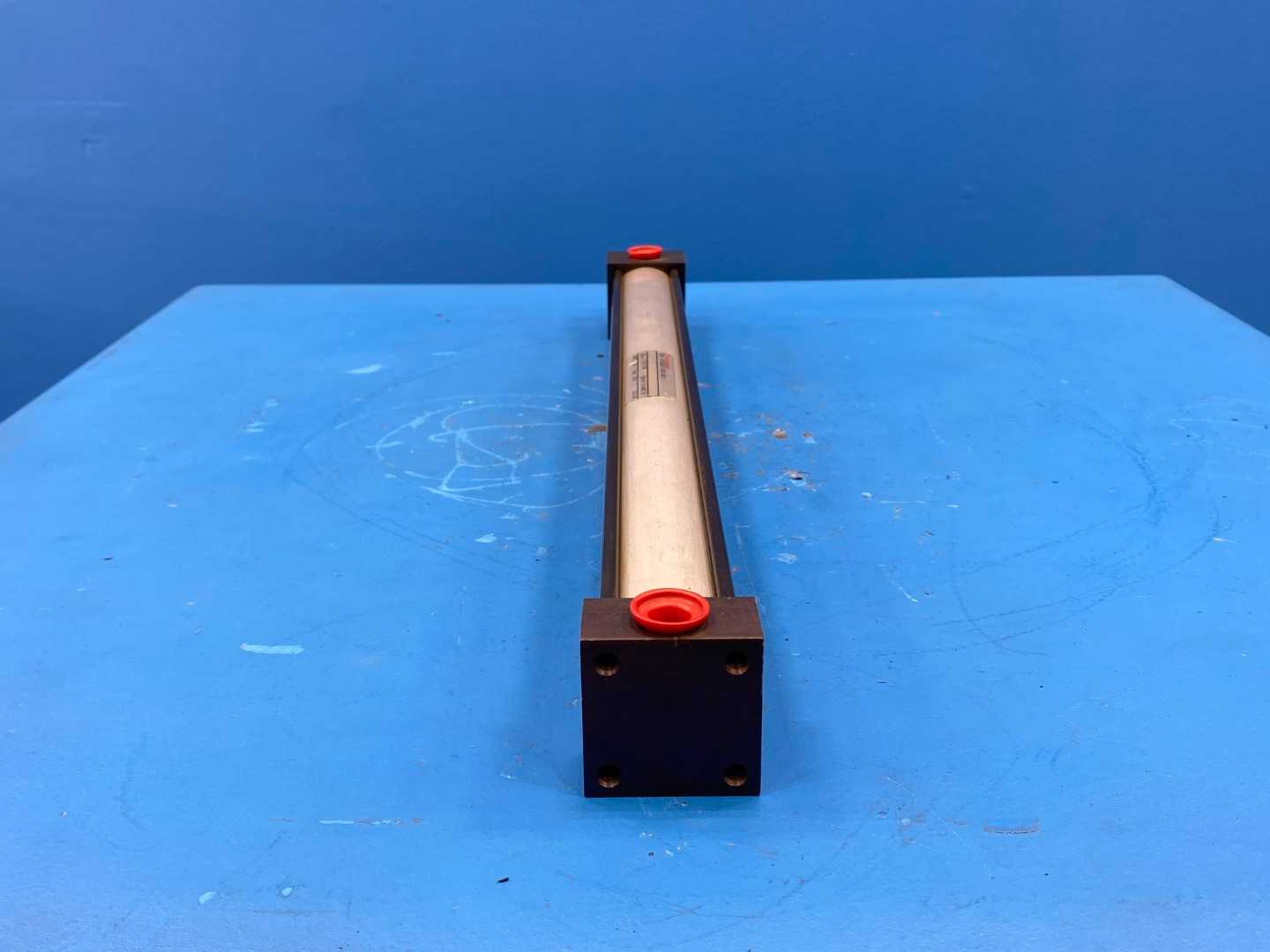 Norgren A1633A1-REV#3 1-1/2" Bore, 17-5/8" Stroke Pneumatic Cylinder 250 PSI